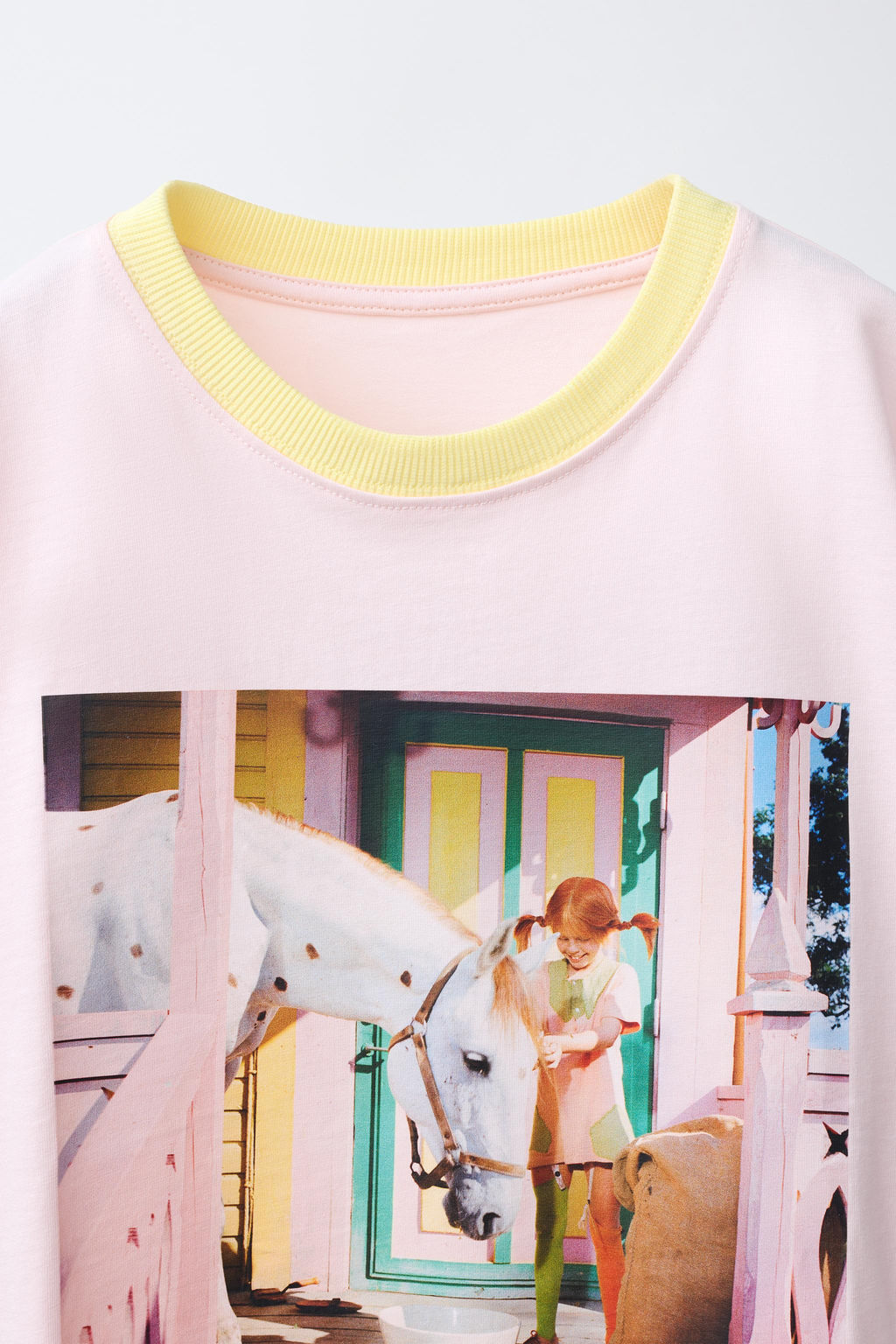 CAMISETA FOTOGRAF?A PIPPI CALZASLARGAS ASTRID LINDGREN COMPANY / Rosa pastel - Zara фото 3