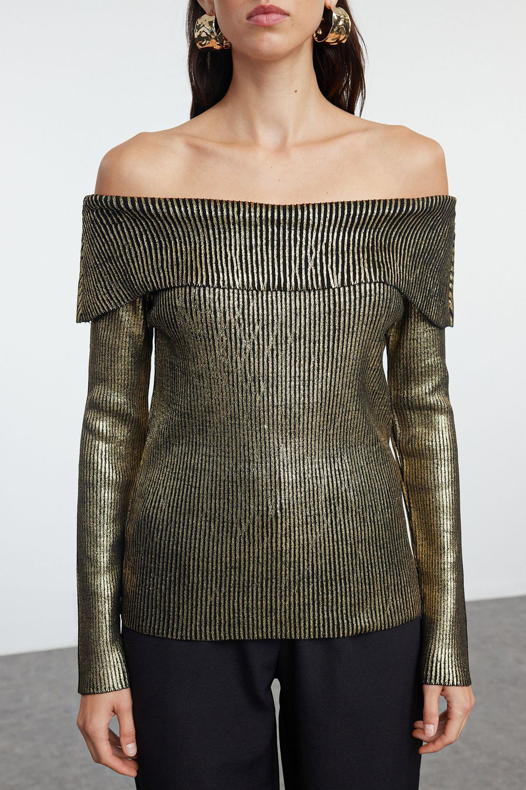 Alt?n Carmen Yaka Varakl? Triko Kazak TWOAW25KZ00152