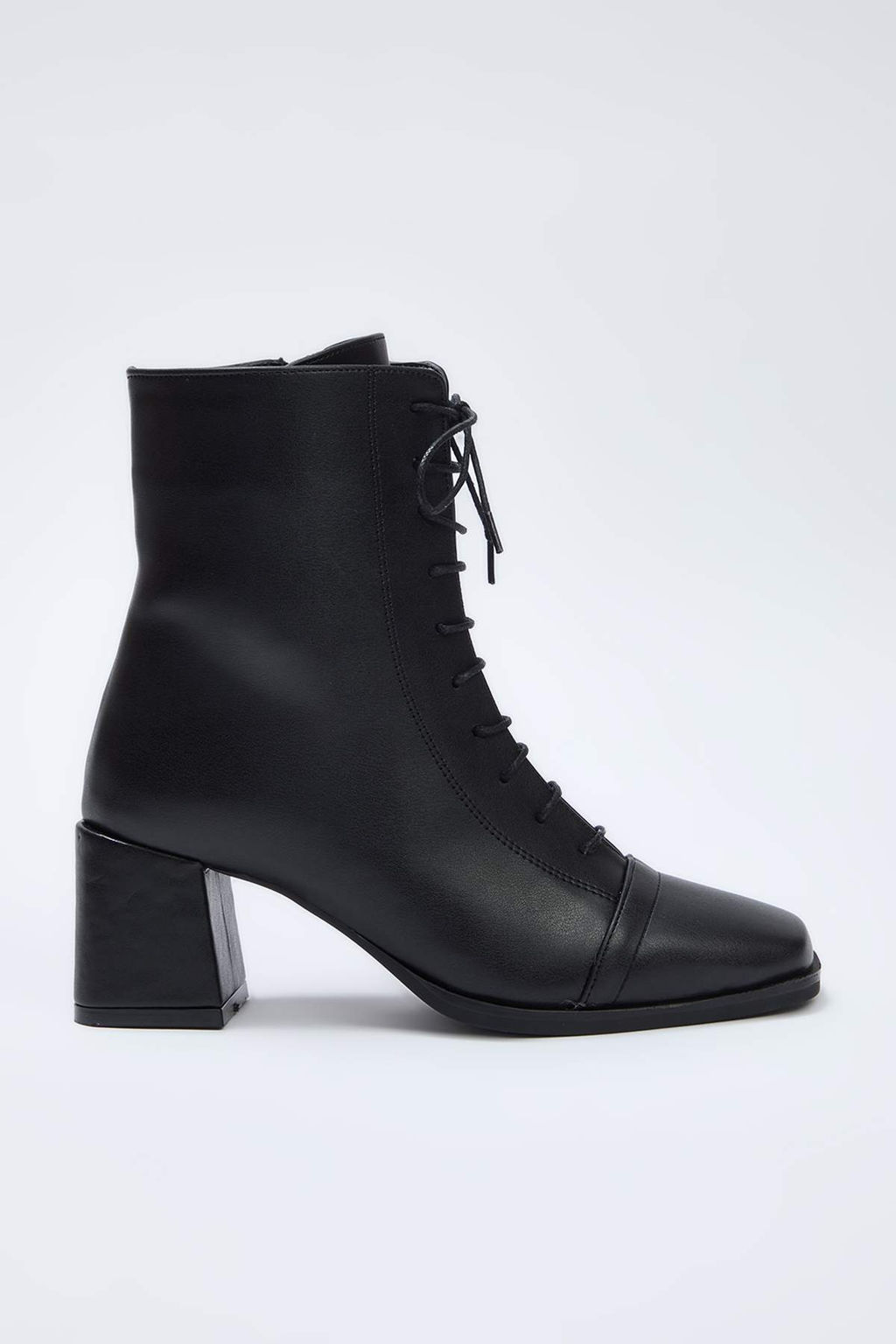 Kahverengi Suet Bagc?kl? Kare Burun Kad?n Blok Topuklu Yar?m Bot TAKAW26BO00074 - Trendyolmilla фото 6