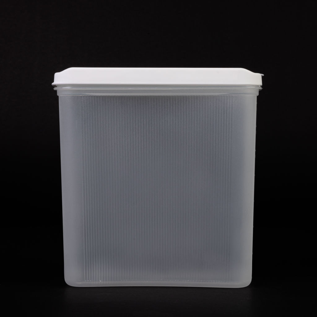 Цена за 2 шт. Емкость для сыпучих продуктов "Лайн" 2л (белый) М9005