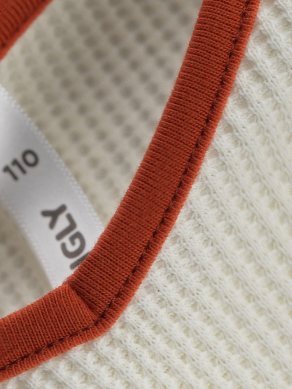 Комплект футболка и шорты "Молоко/Паприка"