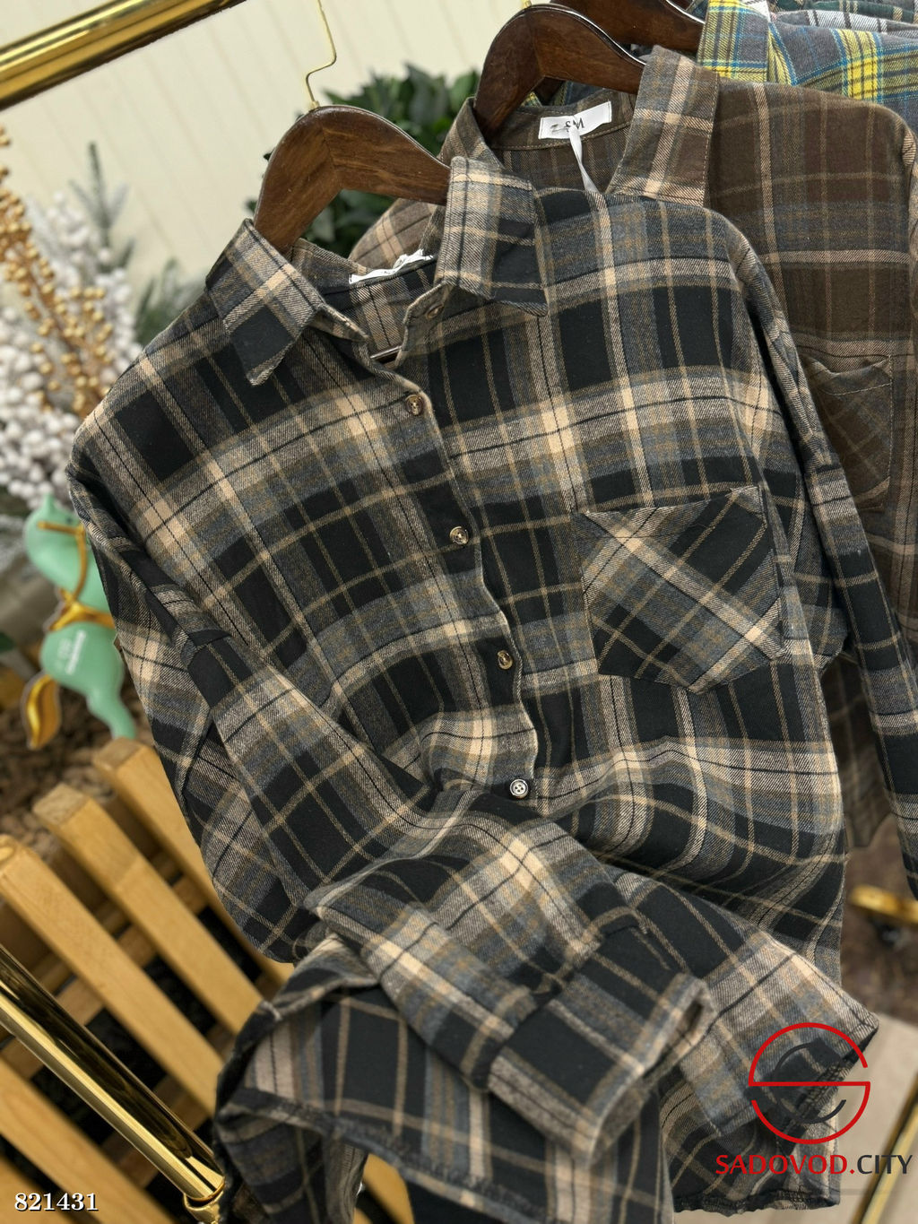 Рубашки женская в стиле оверсайз