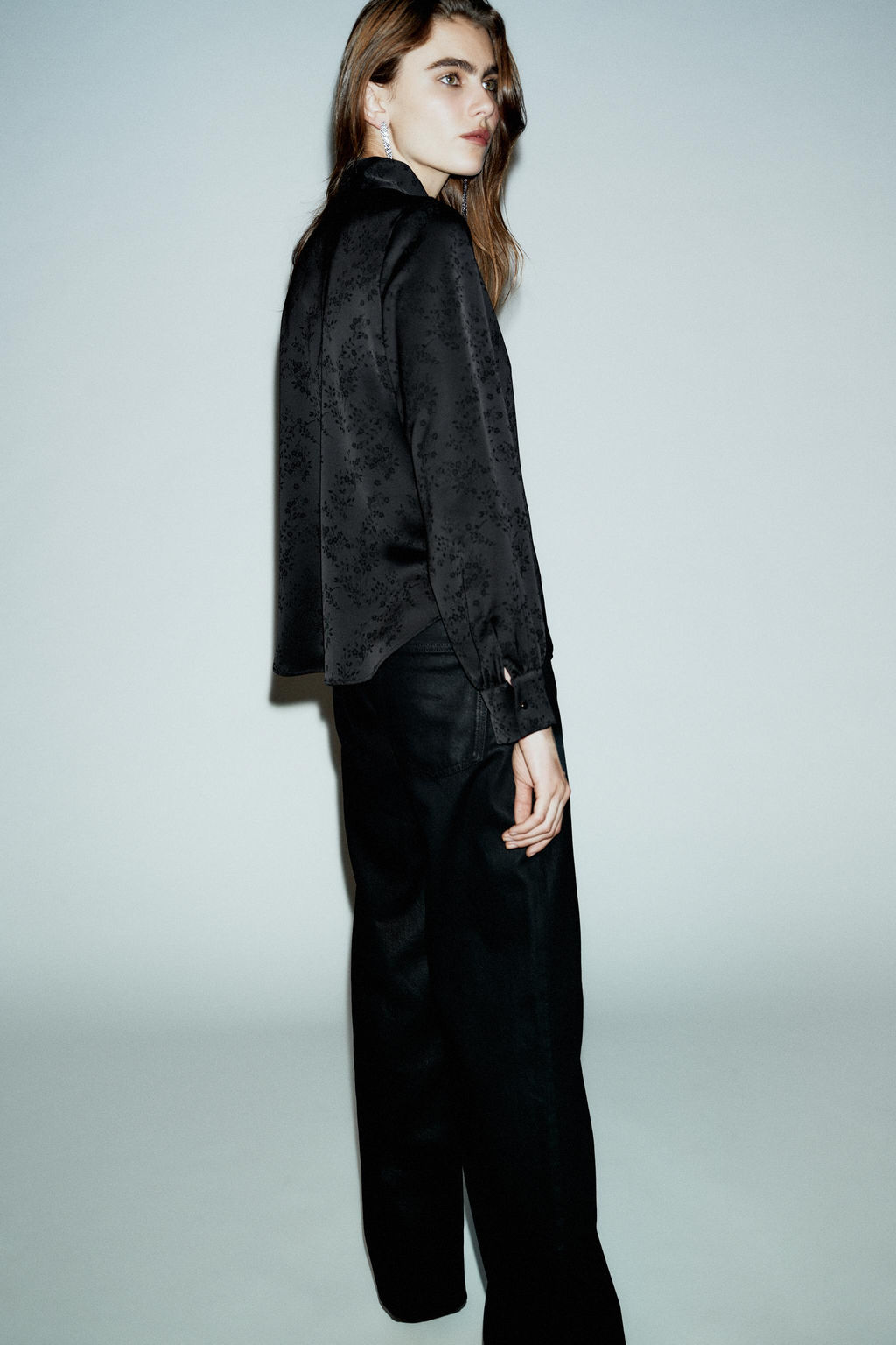 JACQUARD FLORAL BROOCH SHIRT - Zara фото 3