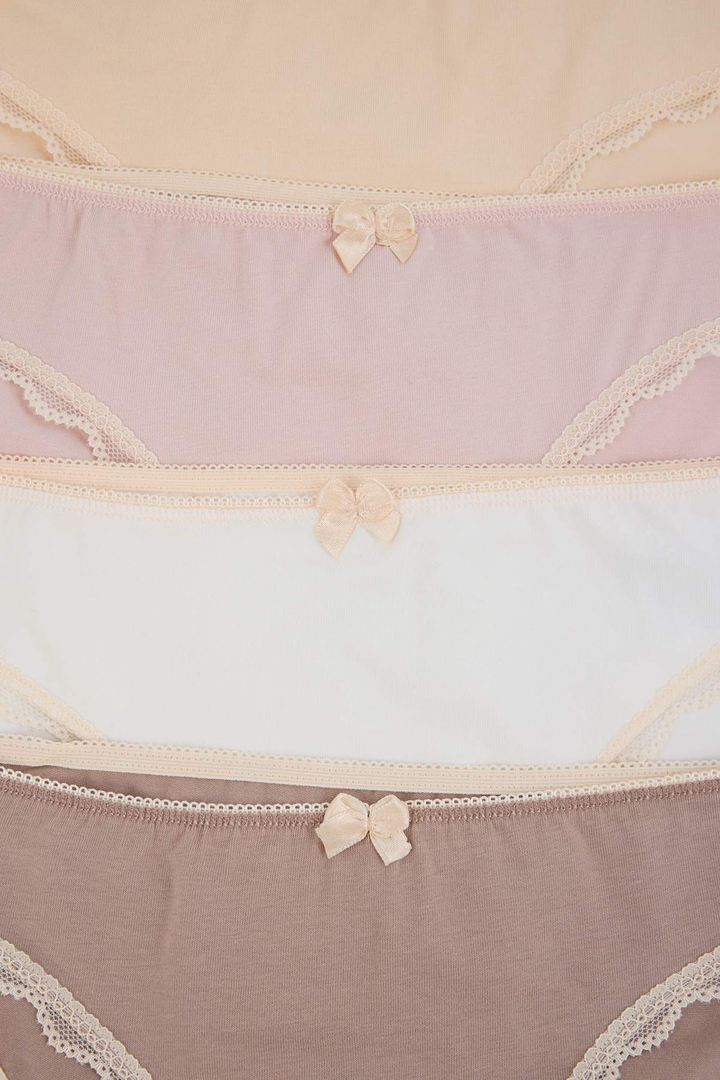 Sar?-Cok Renkli 5li Suprem Slip Kurdele/Dantel Slip Kulot THMSS26KU00021