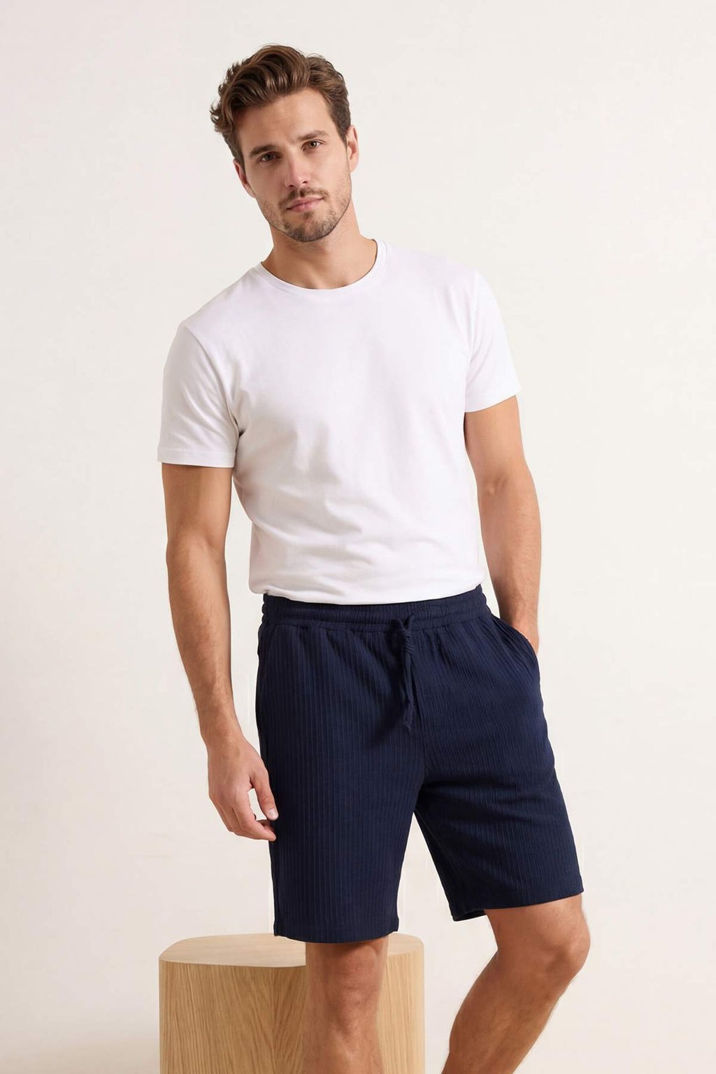 Lacivert Regular/Normal Kesim Dokulu Burumcuk Sort & Bermuda TMNSS26SR00002 - Trendyolmilla фото 2