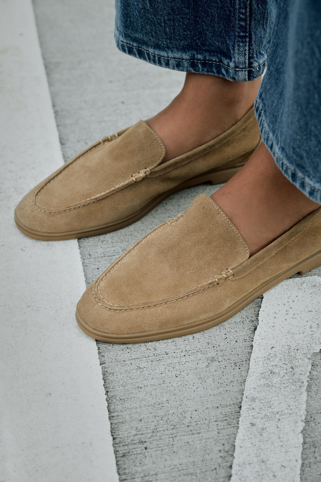 FLAT SPLIT SUEDE LOAFERS - Zara фото 8