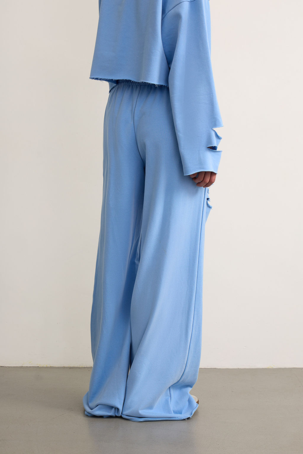 Брюки спортивные с порезами - Mollis фото 5