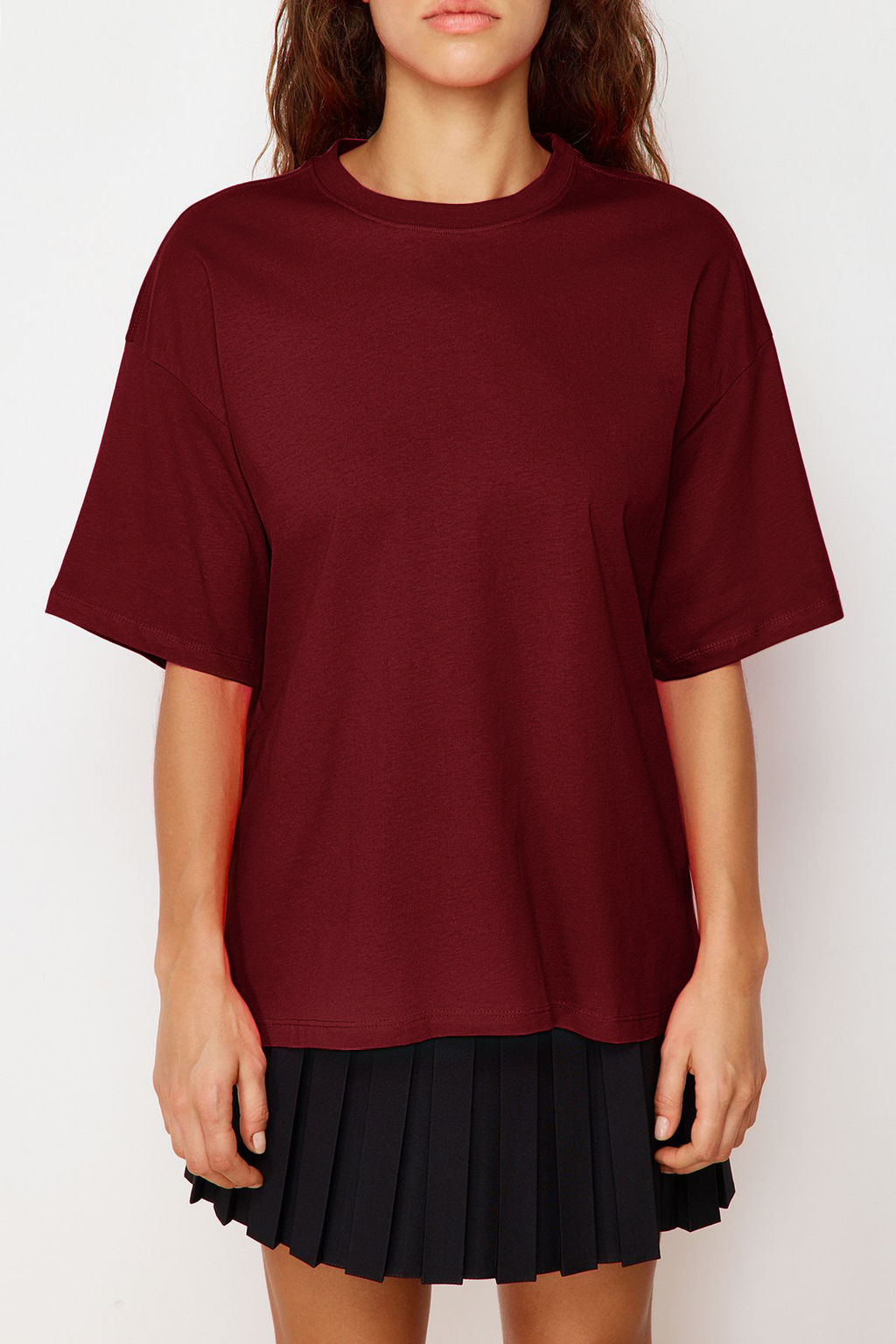 Bordo %100 Kal?n Pamuklu Premium Oversize/Genis Kal?p Bisiklet Yaka Orme T-Shirt TWOSS23TS00040