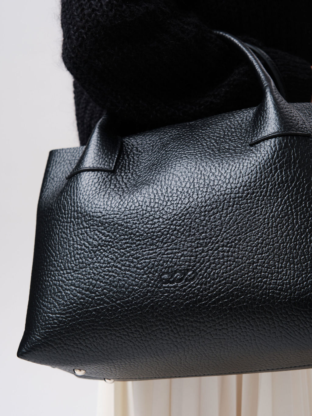Кожаная сумка Iris DBR 31372 черный соло фото 10