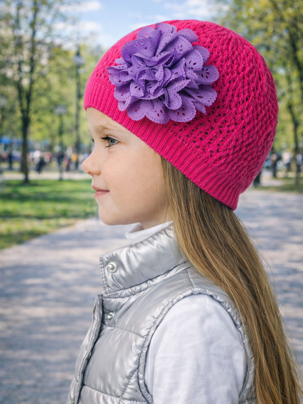 Шапка вязаная детская малиновая
