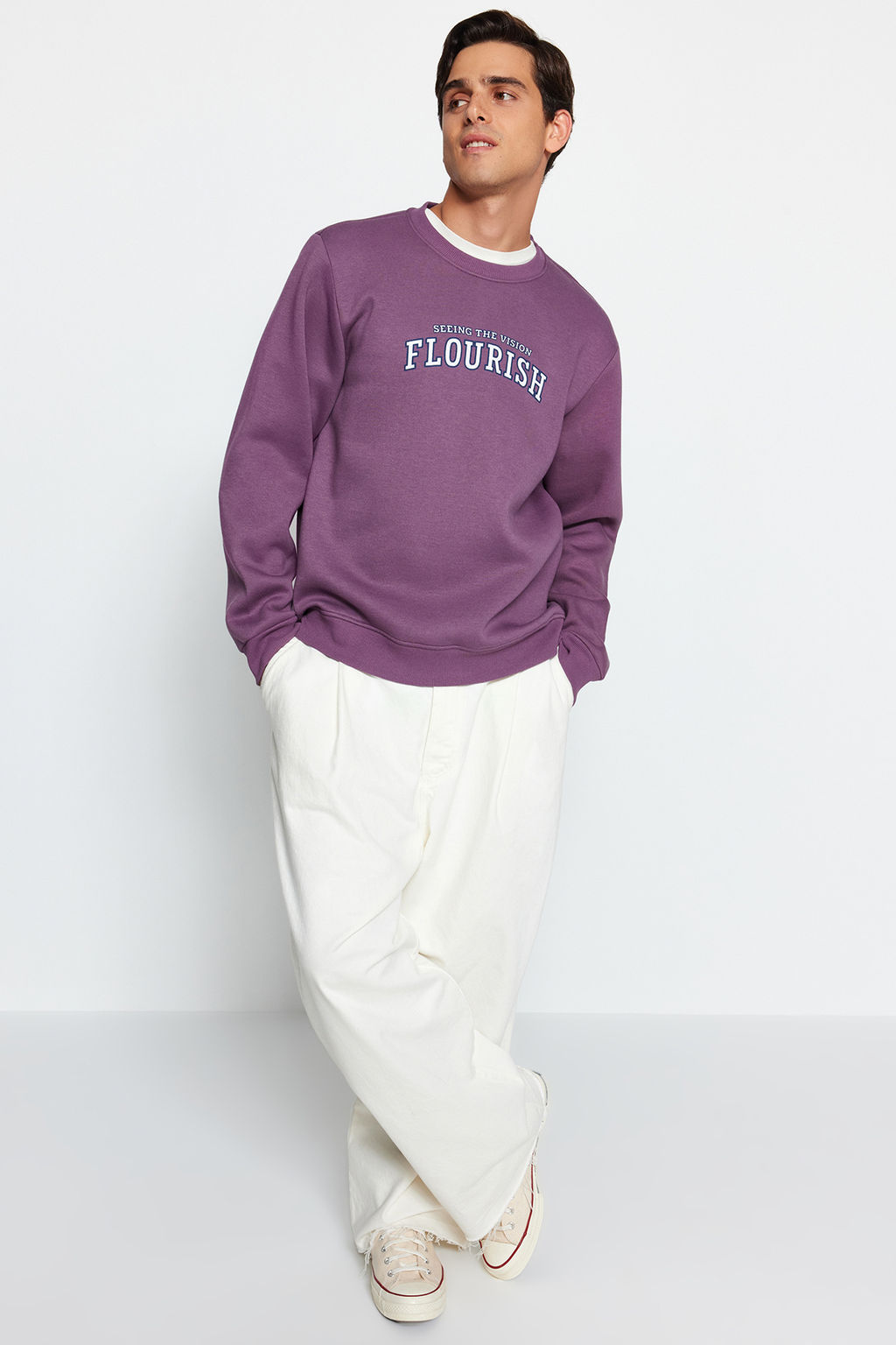 TRENDYOL MAN Lila Regular/Normal Kesim Yaz? Bask?l? Ici Polar/S?cak Tutan Sweatshirt TMNAW24SW00188 - Trendyolmilla фото 5