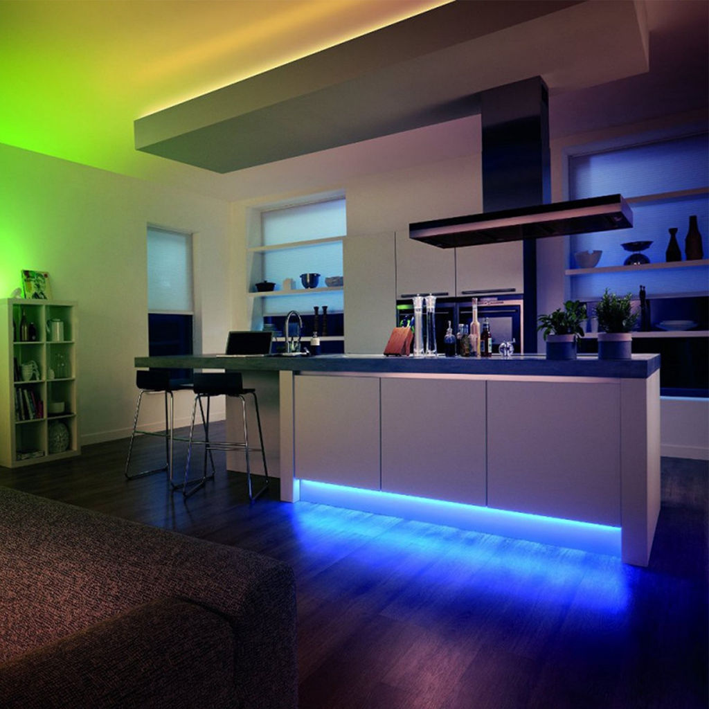 ULS-U12 3M/RGB/1.5M/USB/RC IP20 RUA02C24 Гибкая светодиодная лента на самоклеящейся основе, 3м. RGB. Пульт ДУ (в/к). TM Uniel