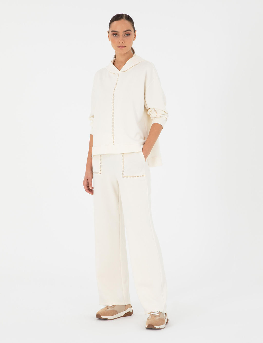 Ekru Loose Fit E_ofman Alt_