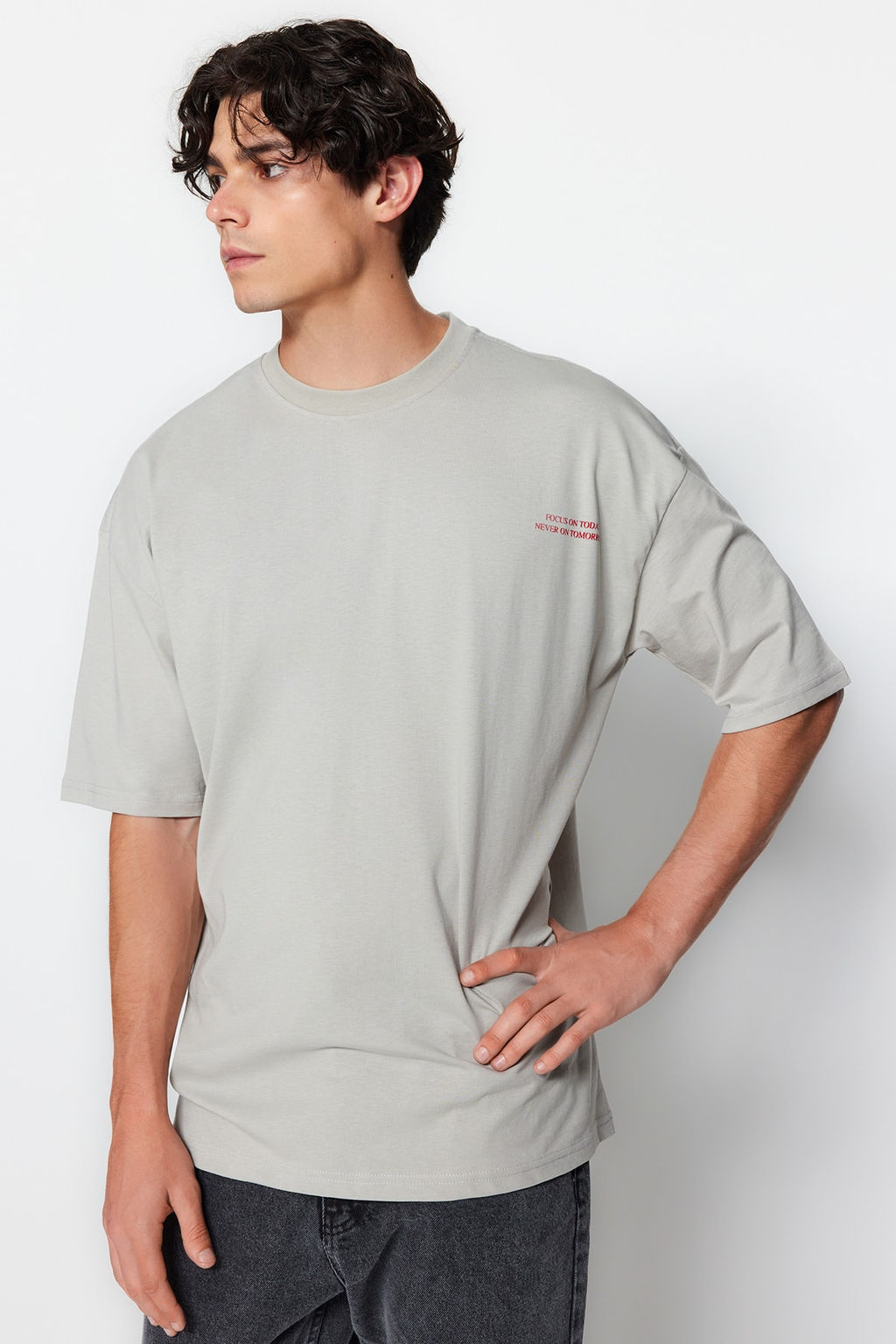 TRENDYOL MAN Ekru Oversize %100 Pamuklu Anime Bask?l? T-Shirt TMNSS23TS00156 - Trendyolmilla фото 14