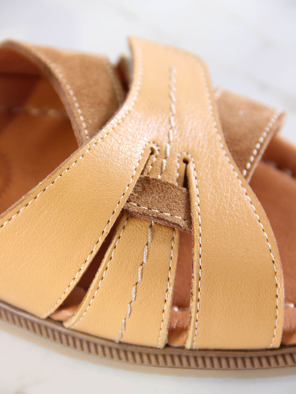 Босоножки 1043.26047br.Тыква лион+светло коричневая замша