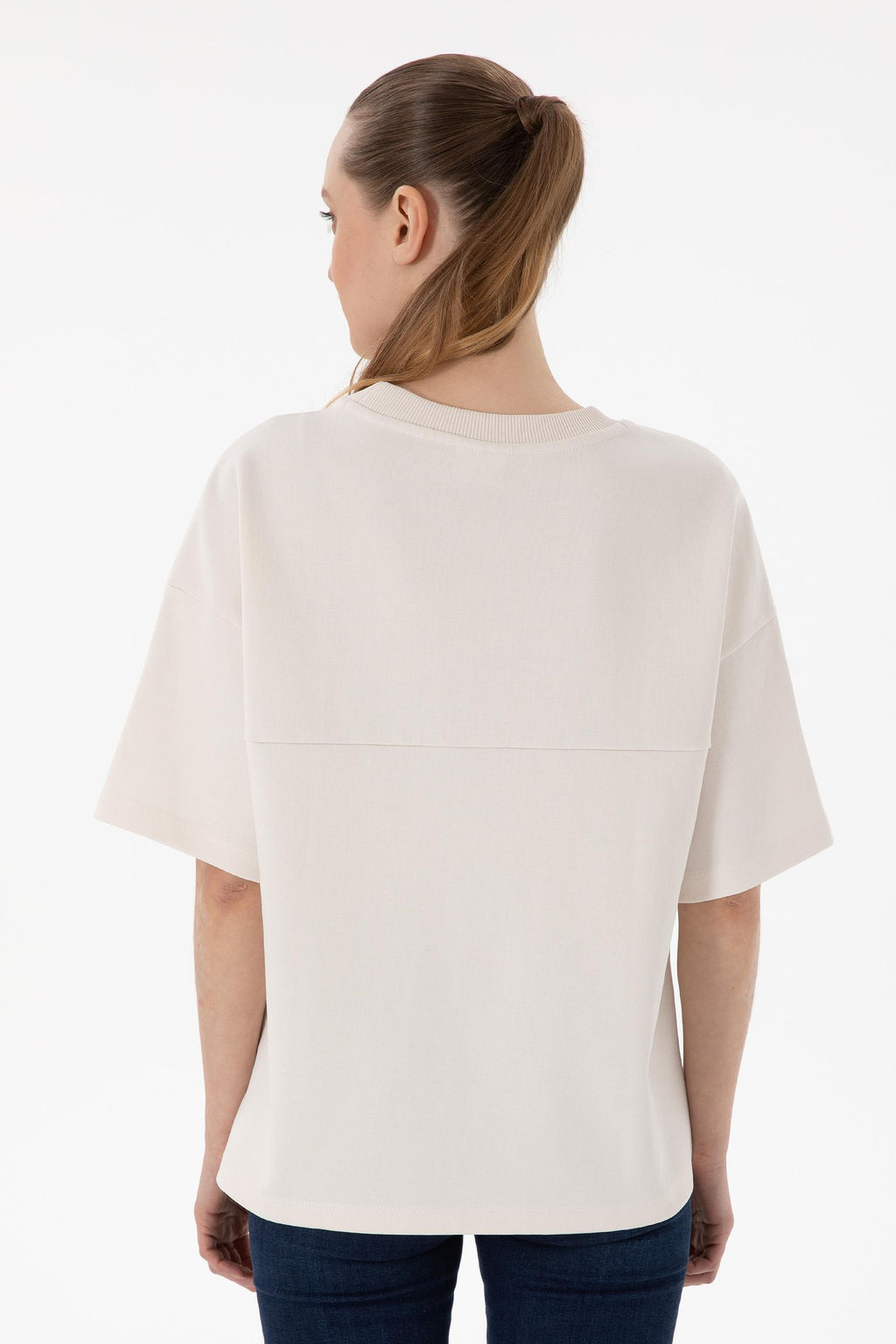 Kad_n Krem Oversize Bisiklet Yaka Ti__rt