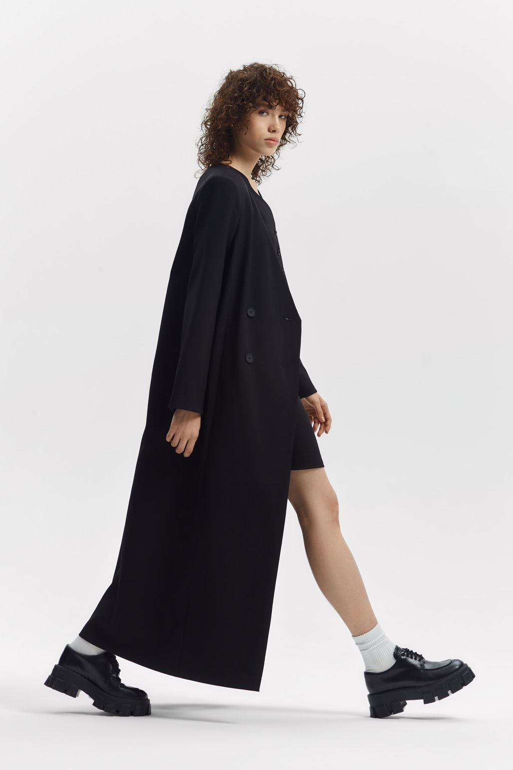 Плащ двубортный без воротника - Mollis фото 2