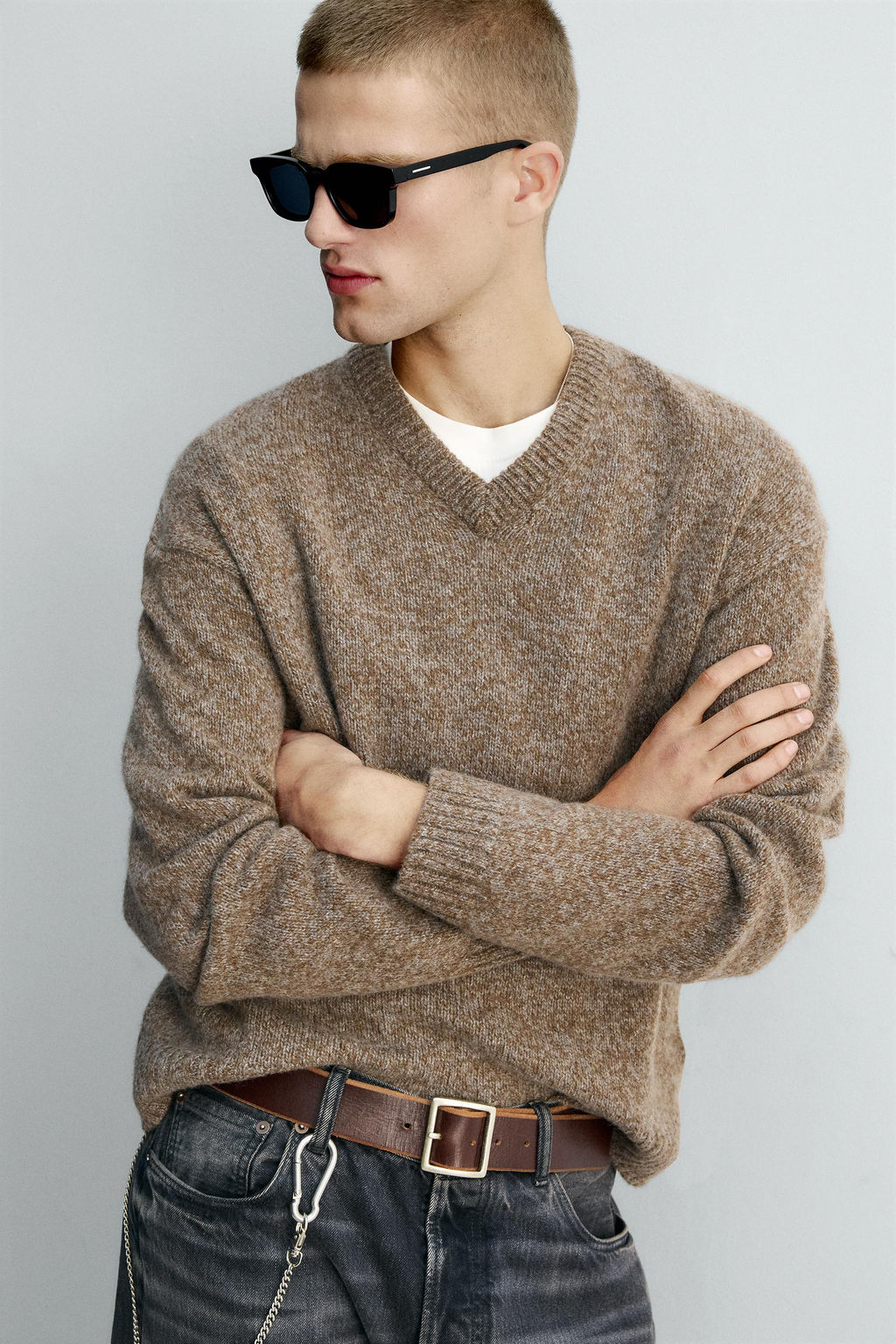 LIMITED EDITION V-NECK SWEATER - Zara фото 5