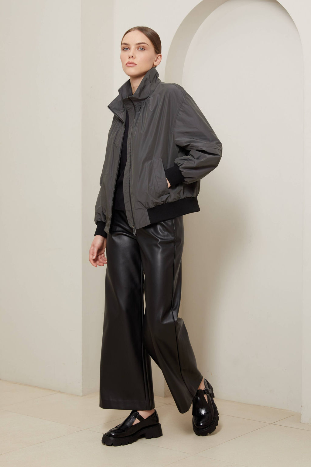 Ветровка женская арт.302S - Ultramarine фото 3