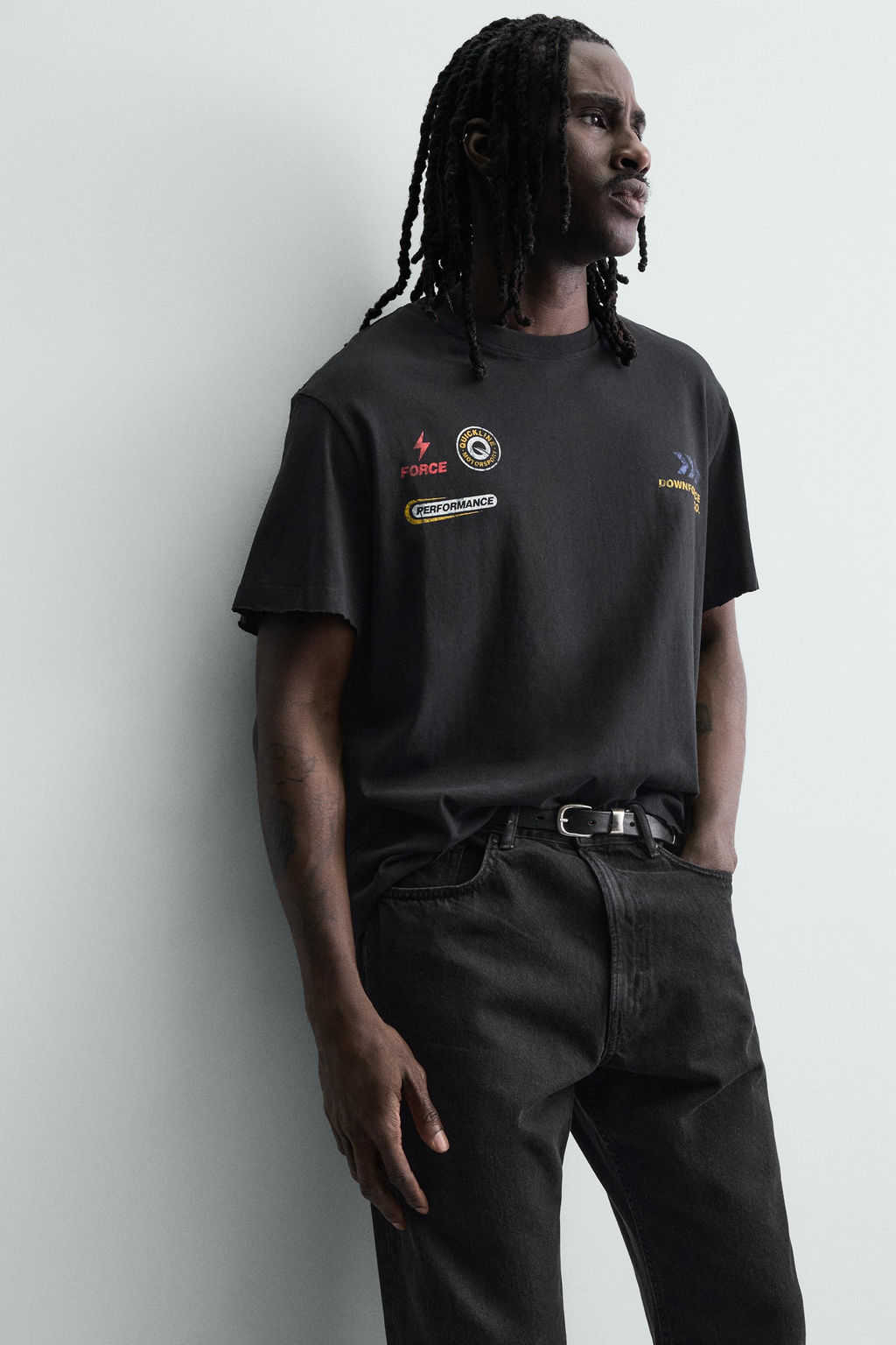 CAMISETA LAVADA GR?FICOS / Negro - Zara фото 6