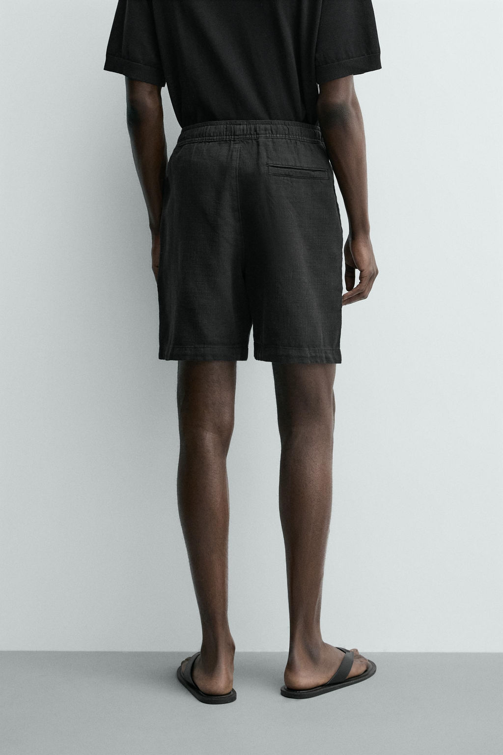 BERMUDA REGULAR FIT  ESTRUCTURA / Negro - Zara фото 3