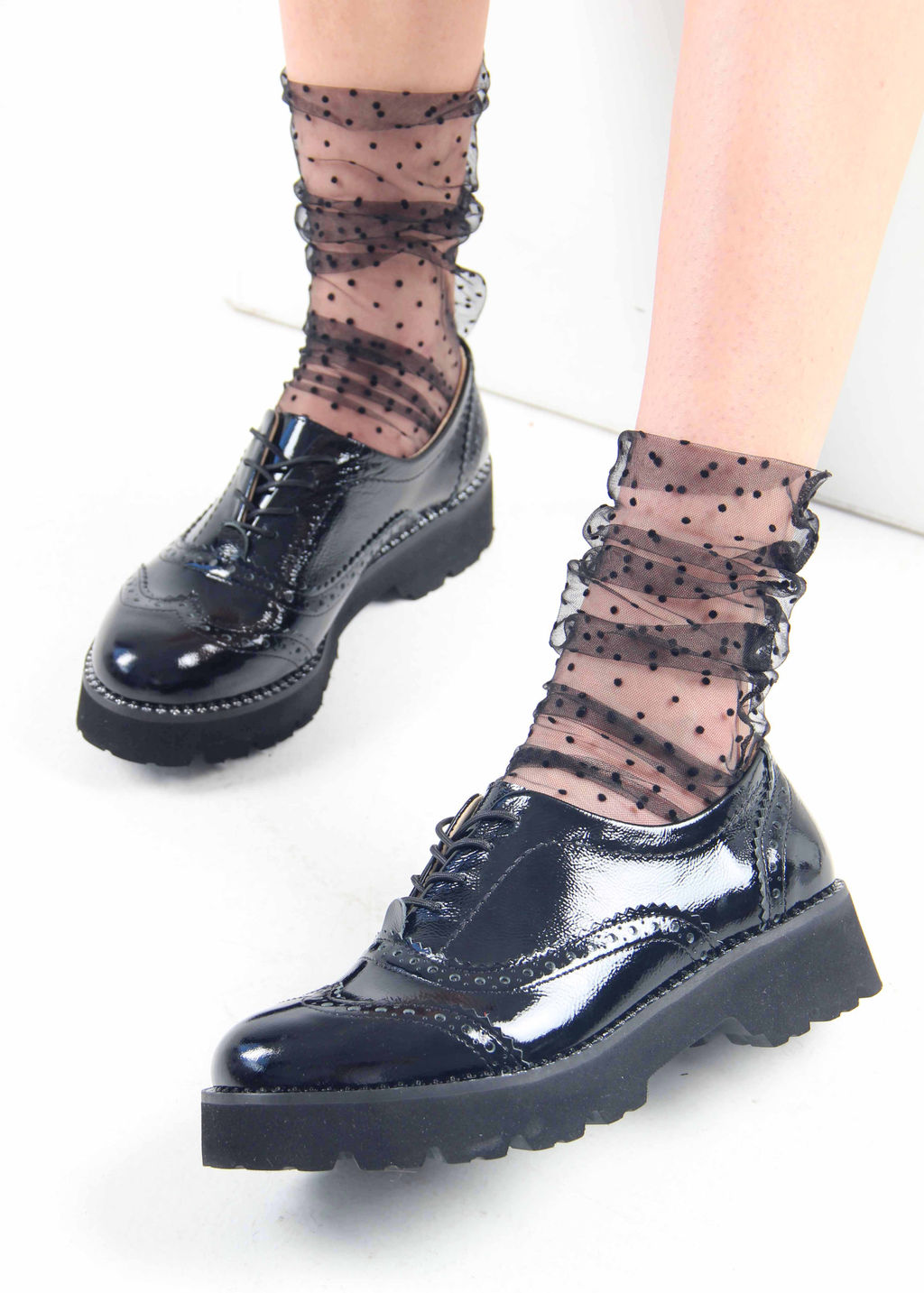 Туфли полуботинки 100.10182bl. Черный наплак