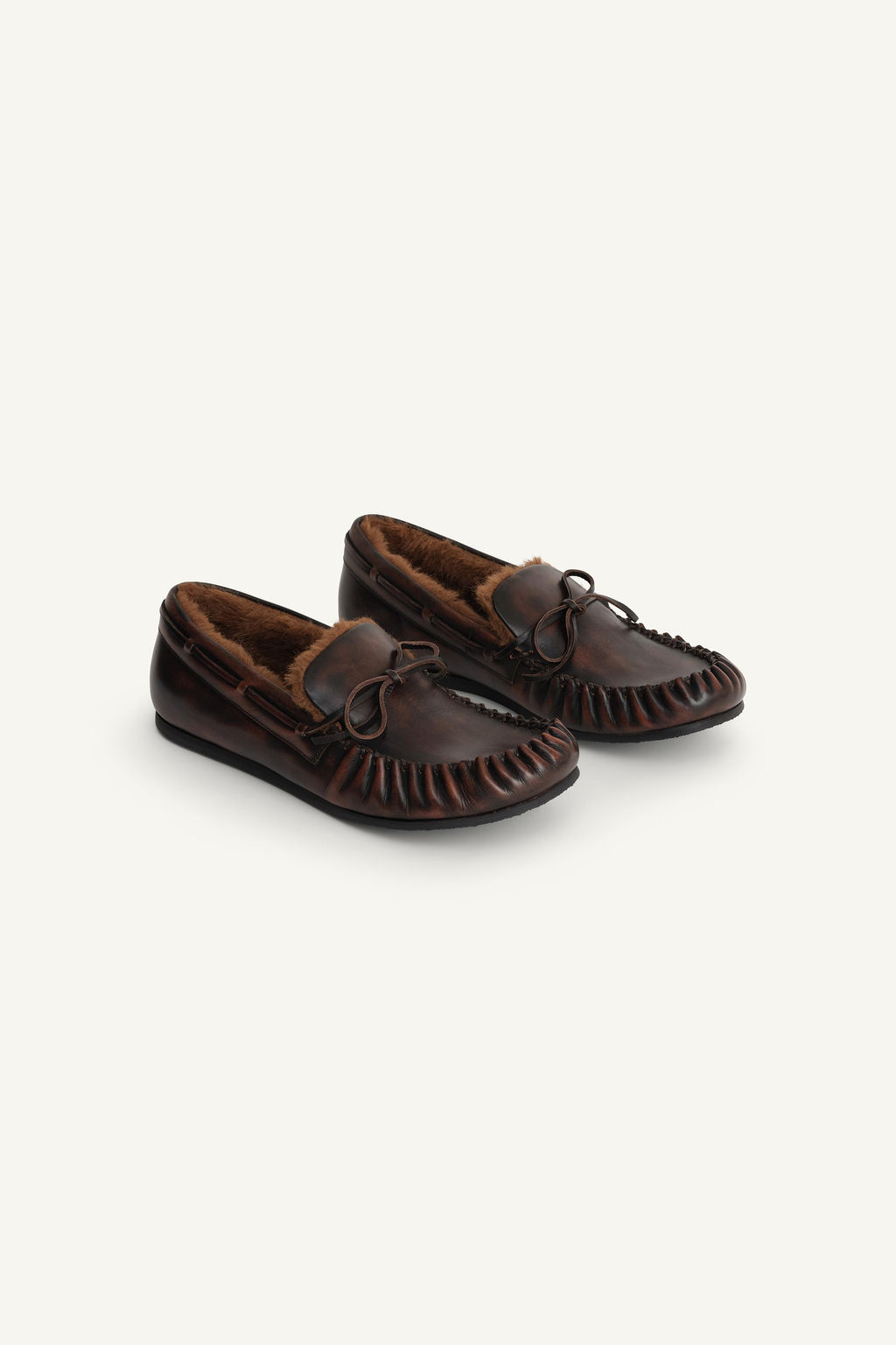 LEATHER LOAFERS WITH BOW LIMITED EDITION - Zara фото 3