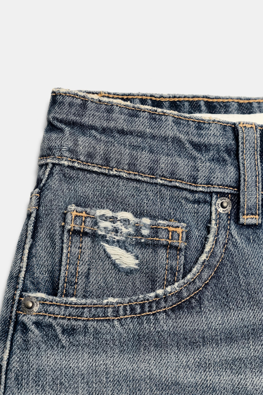 SHORTS MINI DENIM TRF CURVED TIRO ALTO / Azul - Zara фото 9