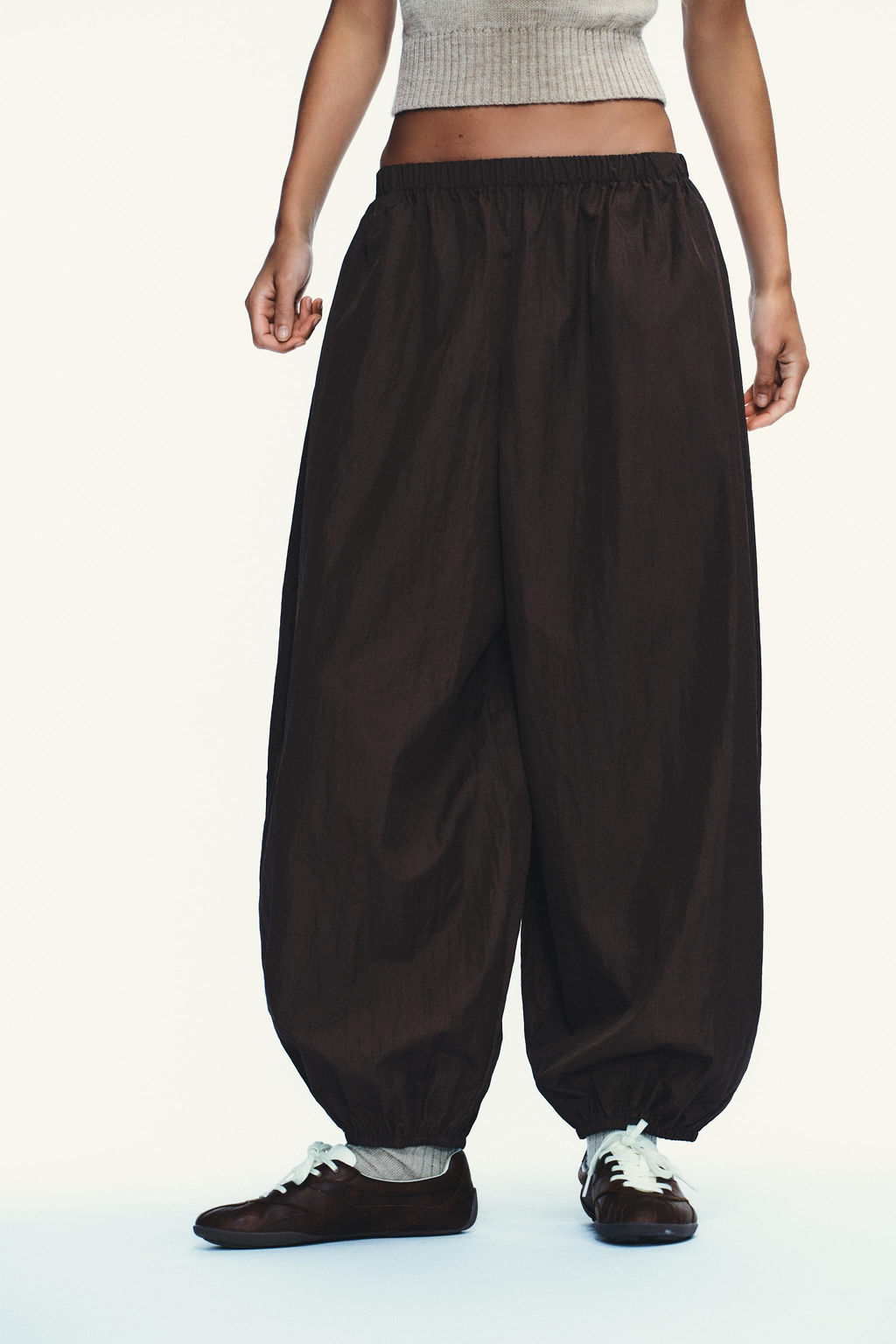 NYLON BALLOON TROUSERS - Zara фото 2