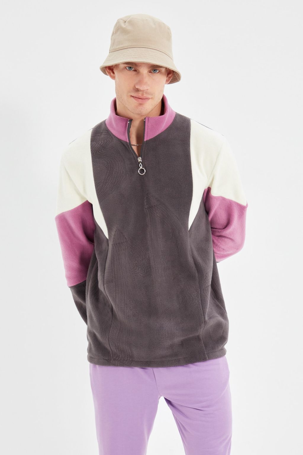 TRENDYOL MAN Antrasit Regular/Normal Kesim Fermuarl? Renk Bloklu Anti-pilling Polar Sweatshirt TMNAW22SW0044 - Trendyolmilla фото 2