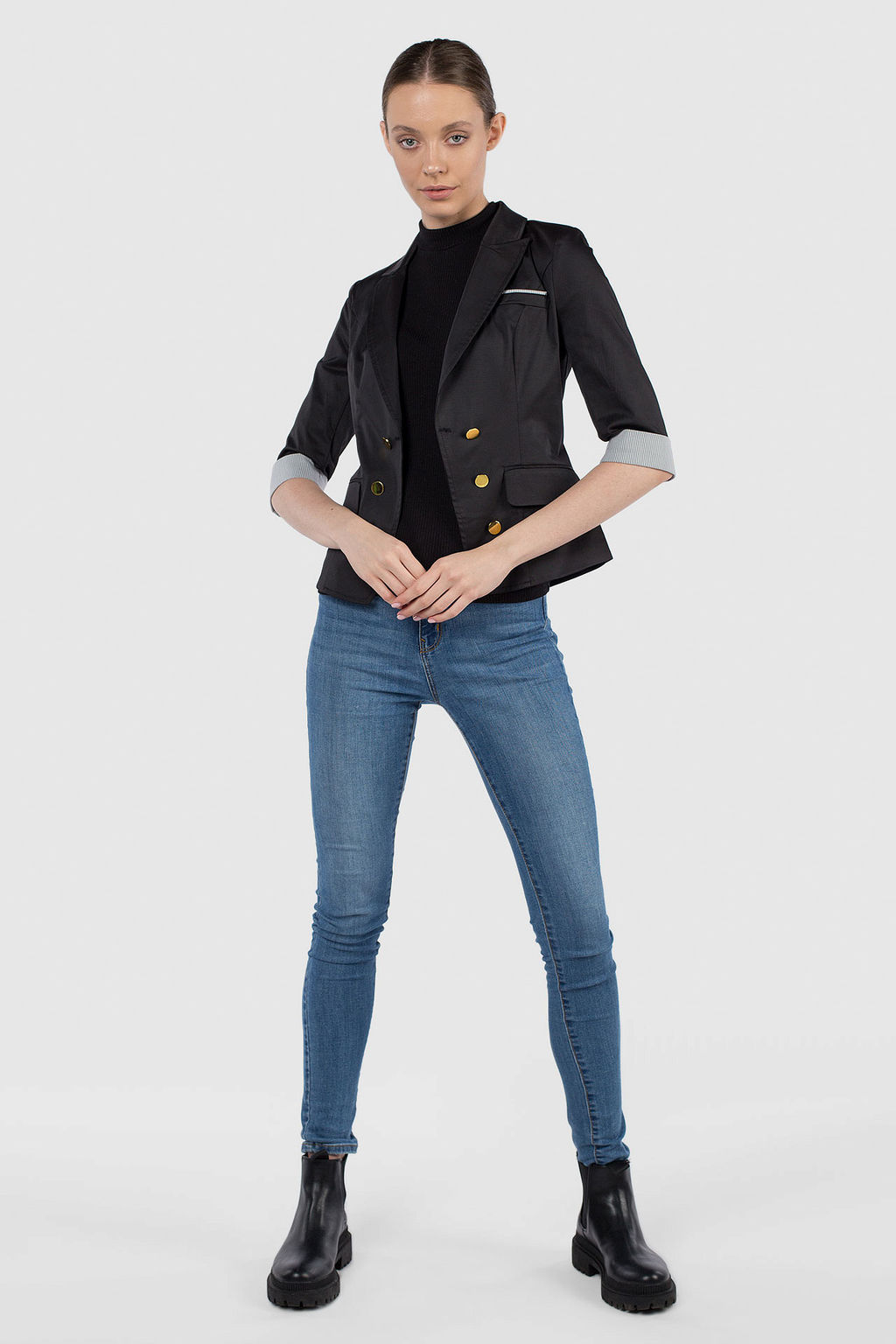 Ветровка жакет