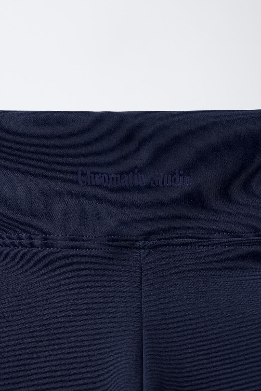 LEGGING CICLISTA SPORTY BANDAS LATERALES / Marino - Zara фото 5