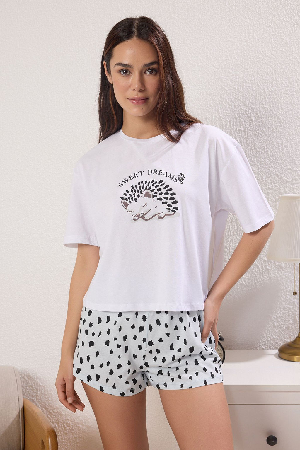 Trendyolmilla Beyaz %100 Pamuklu Hayvan Bask?l? Sortlu Orme Pijama Tak?m? THMSS25PT00408