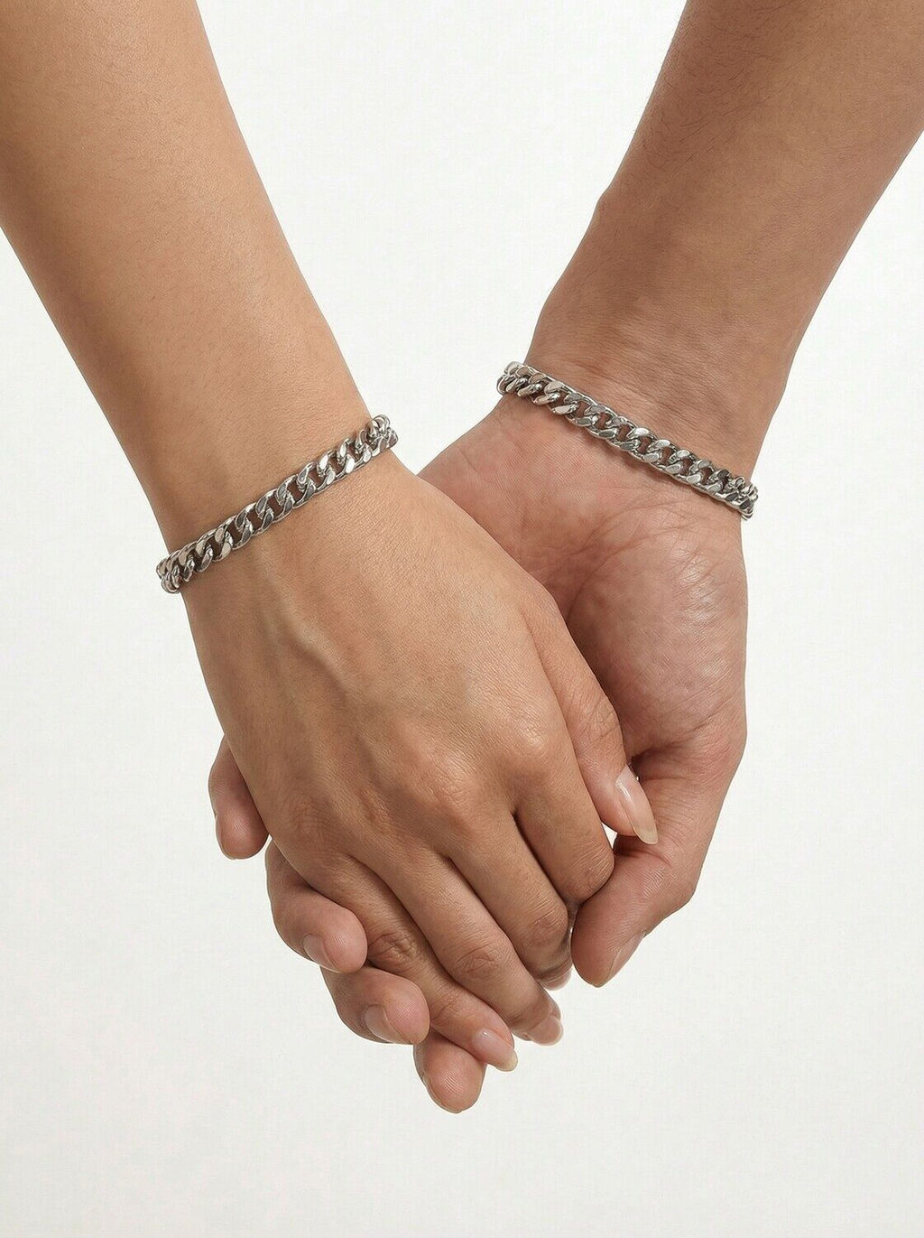 Браслет из стали