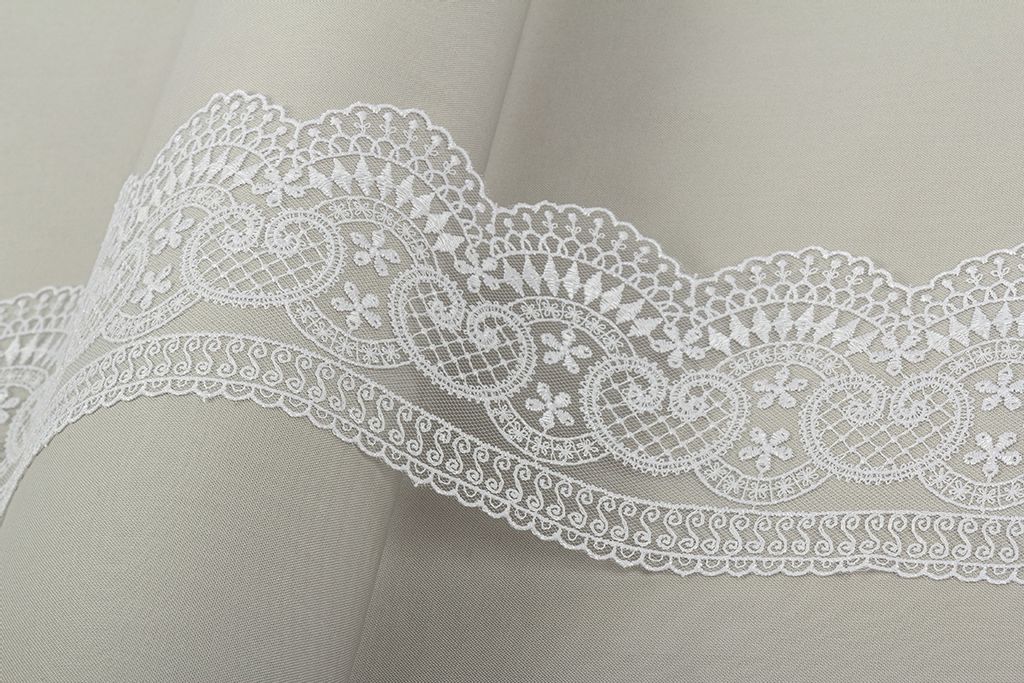 Кружево Gamma сетка 92 мм GKM-9201 в пакете 8.8 м 0.2 Турция TL001WH белый