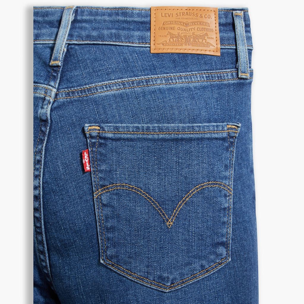 Джинсы женские