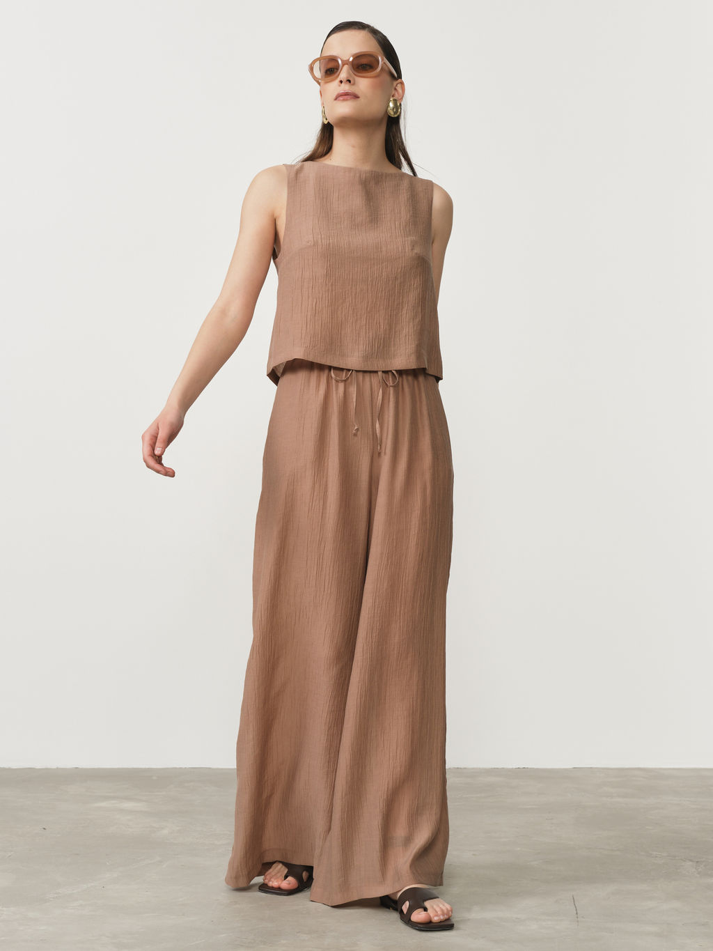 Топ из лиоцелла 06211311 какао