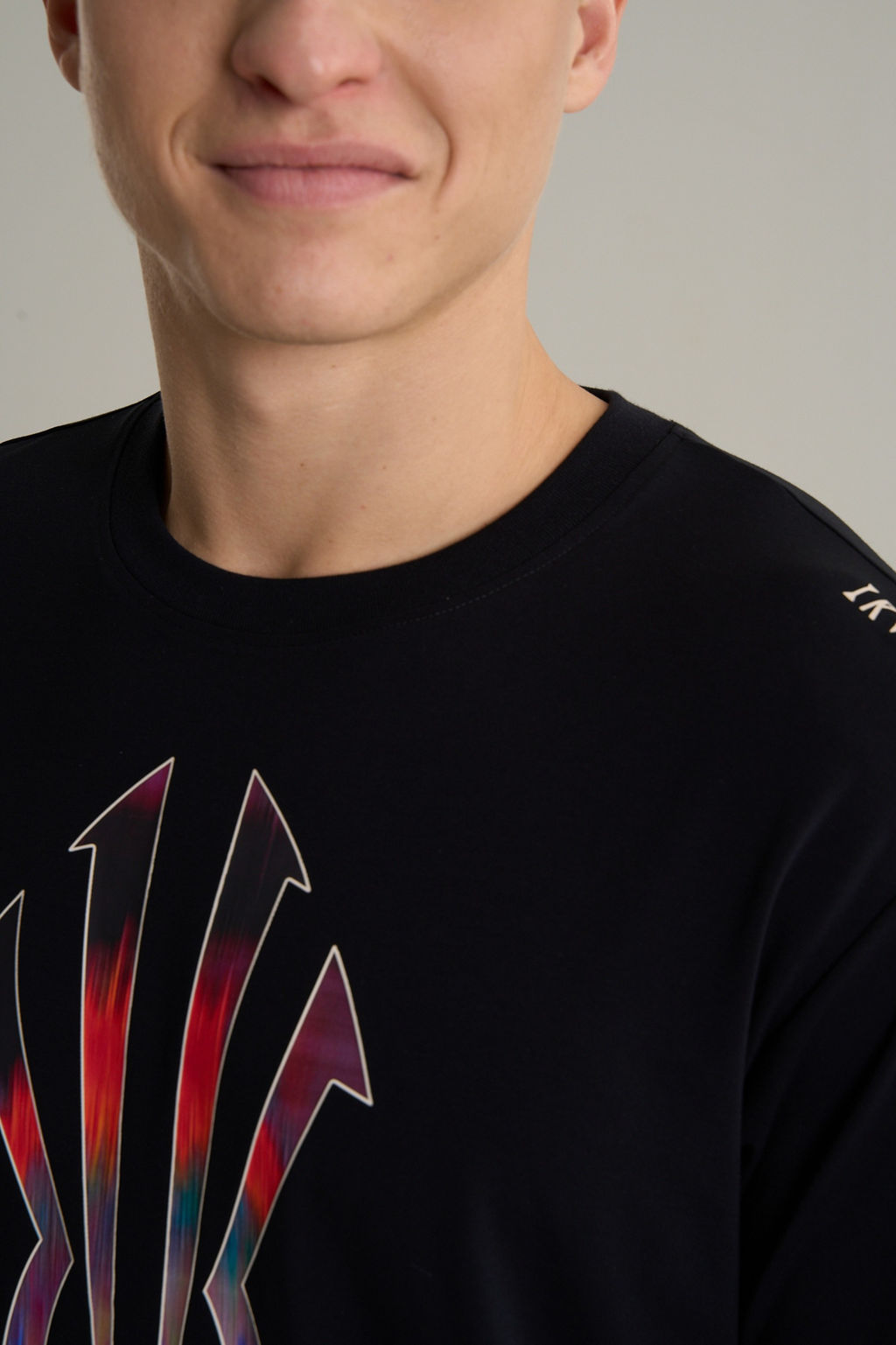 Футболка Черный