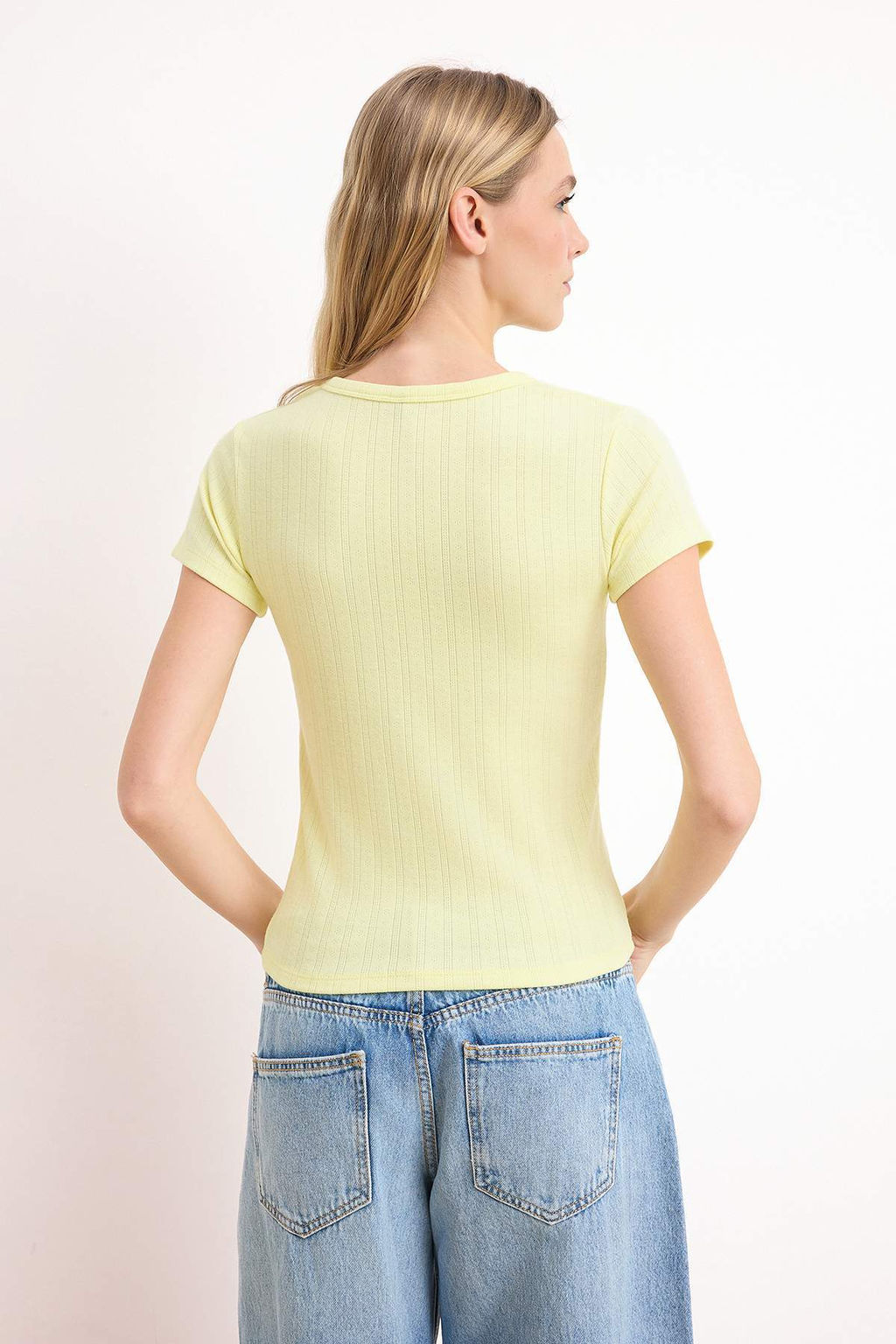 Sar? Fitted/Vucuda Oturan K?sa Kollu Raporlu Orme Bluz TWOSS26BZ00262 - Trendyolmilla фото 4