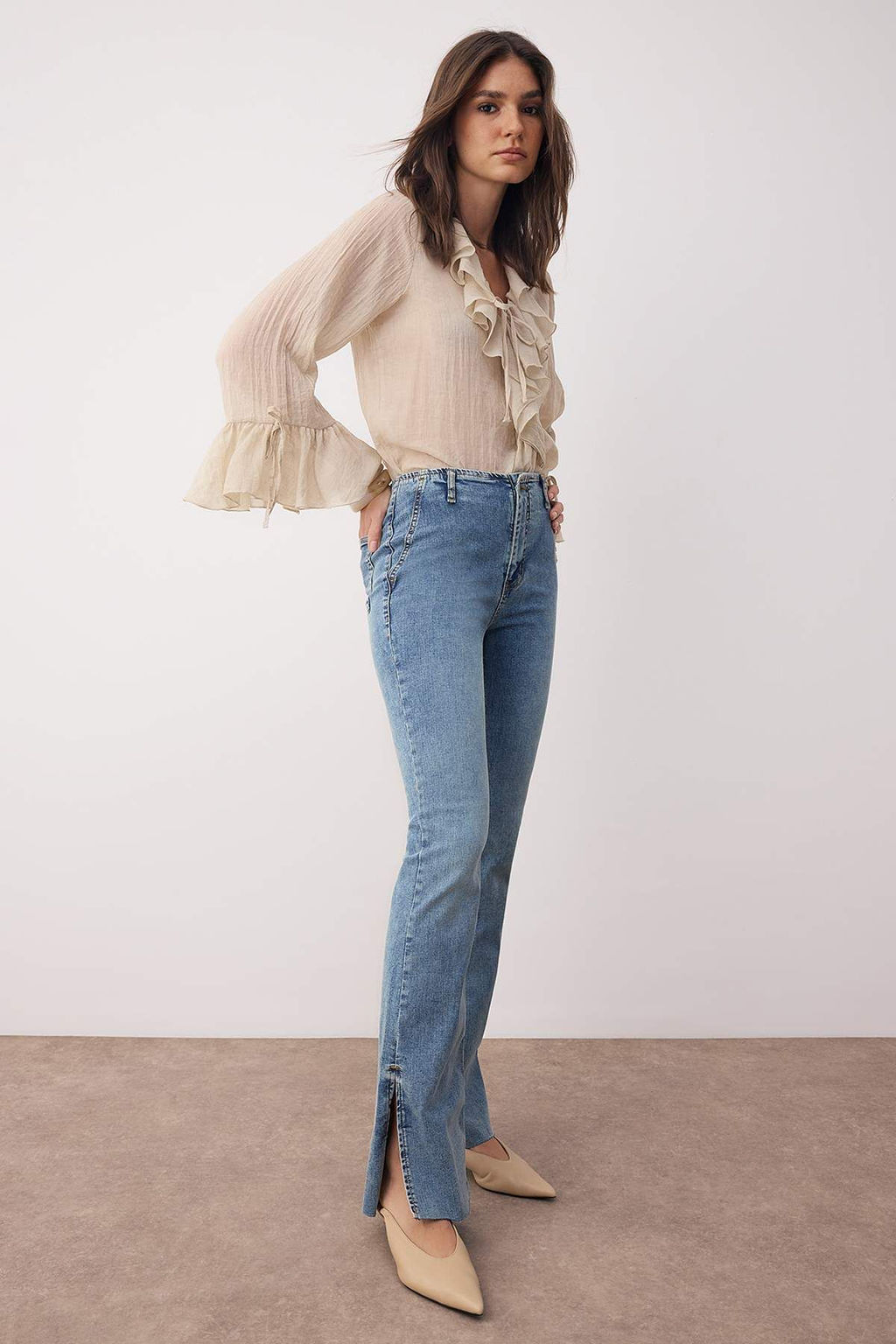 Mavi Yuksek Bel Y?rtmacl? Flare Ispanyol Paca Jeans TWOAW26JE00150 - Trendyolmilla фото 2