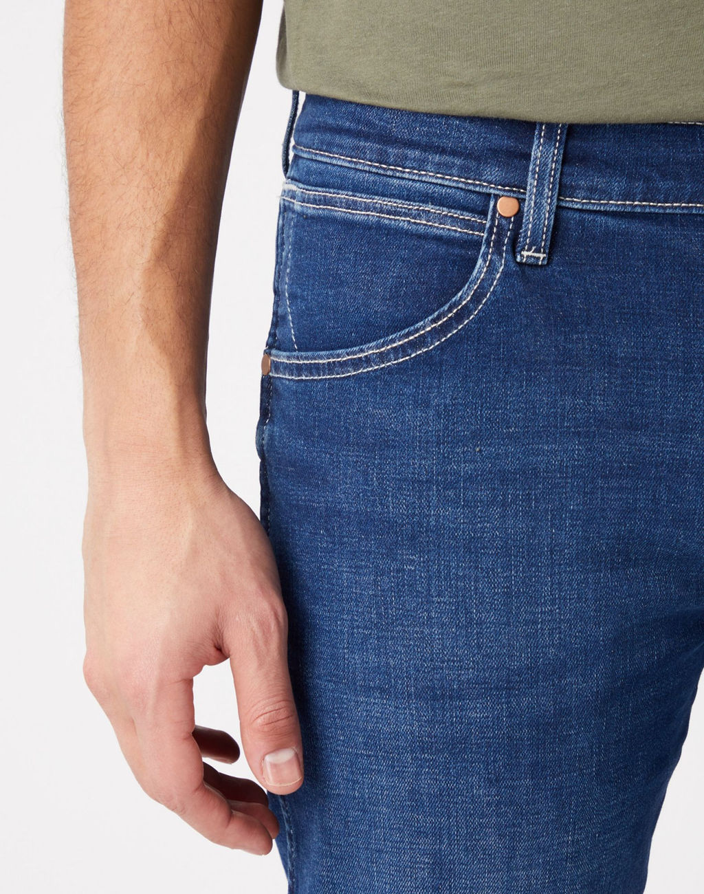 Джинсы мужские