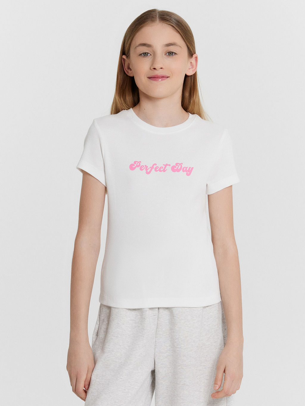 Футболка для девочек белая с принтом в виде надписи Perfect day - Mark formelle фото 2