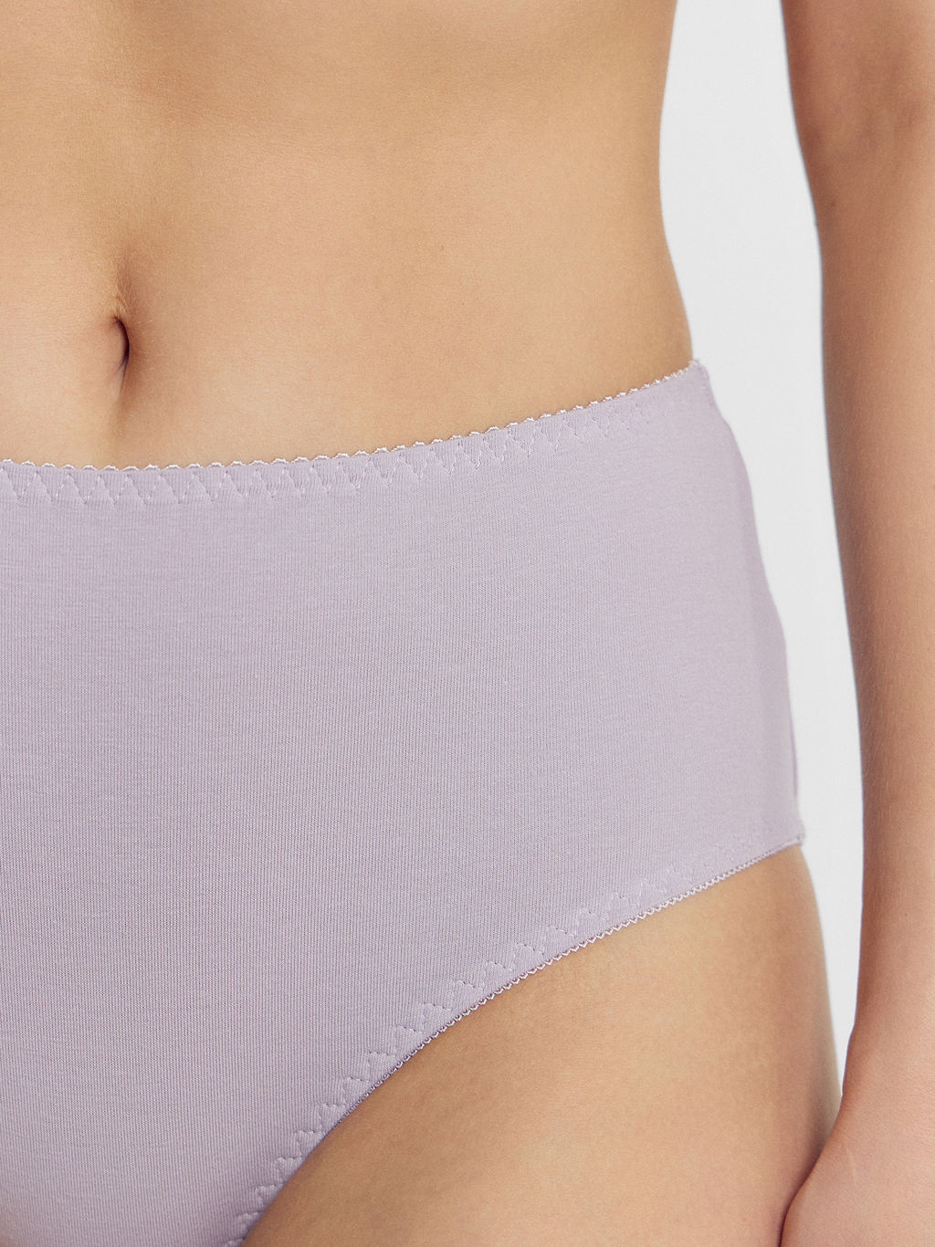 Цена за 2 штуки! Трусы женские макси в фиолетовом цвете вистерия 412075 - Mark formelle фото 4