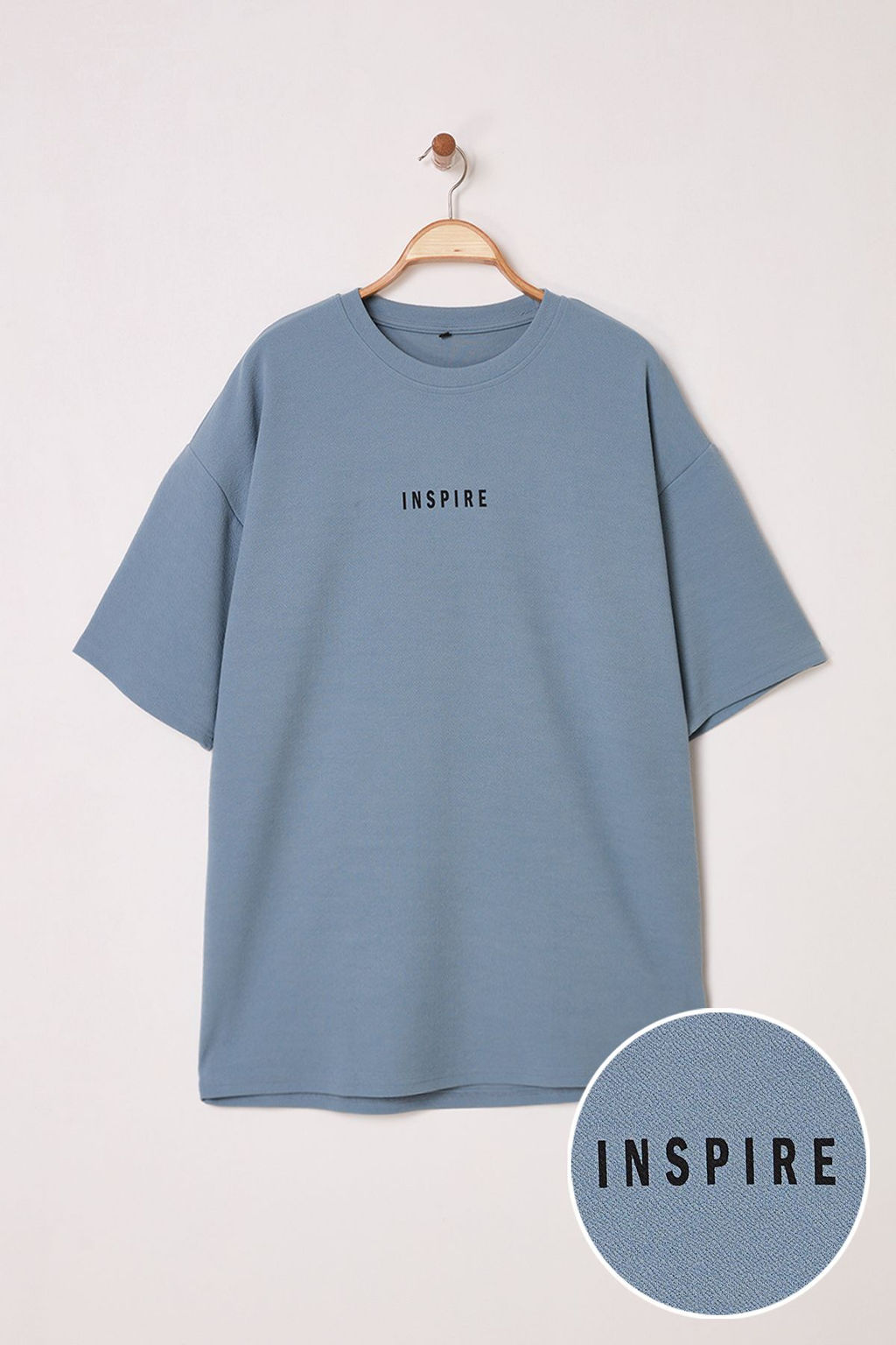 TRENDYOL MAN Mavi Oversize/Genis Kesim Bask?l? Dokulu Yumusak Kal?n T-Shirt TMNSS25TS00021 - Trendyolmilla фото 2