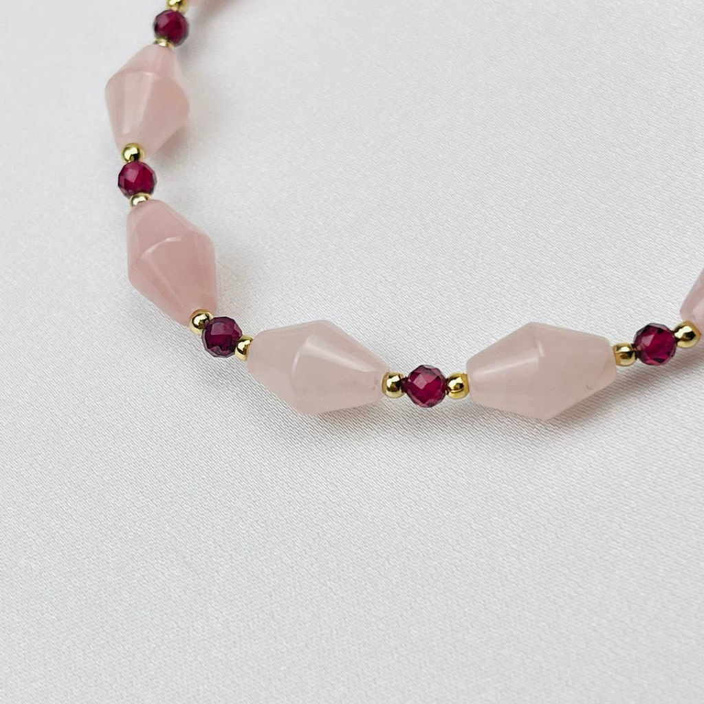 Браслет из Розового кварца и Граната - Радуга самоцветов фото 3