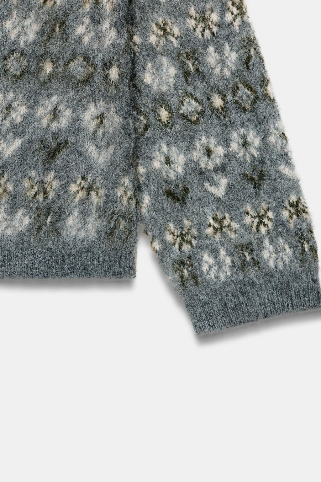 BRUSHED EFFECT JACQUARD KNIT JUMPER - Zara фото 6