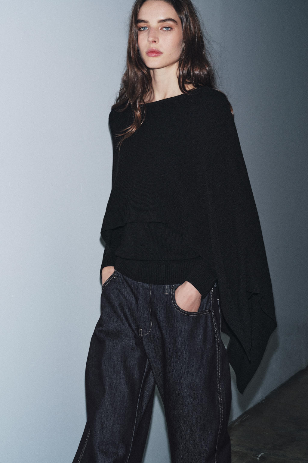 KNITTED JUMPER WITH CAPE - Zara фото 7