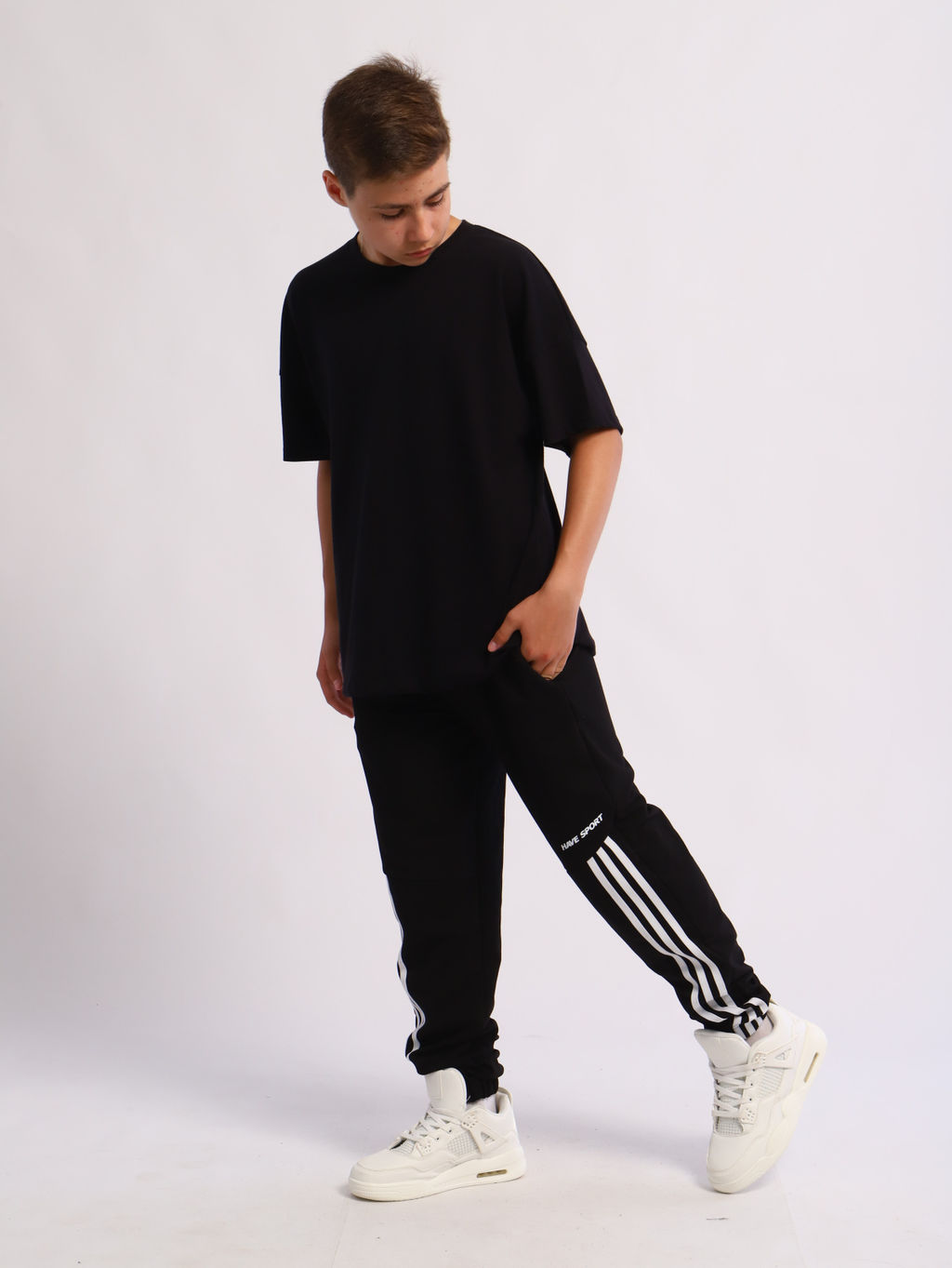 Футболка "Зарядка" черный