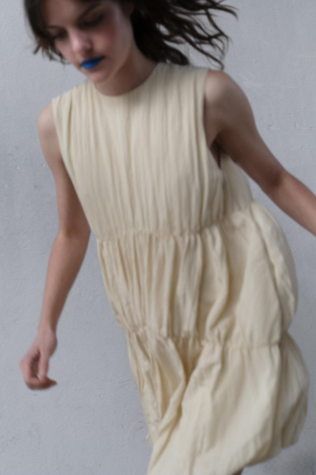 VESTIDO FRUNCES GLOBO / Crema - Zara фото 2