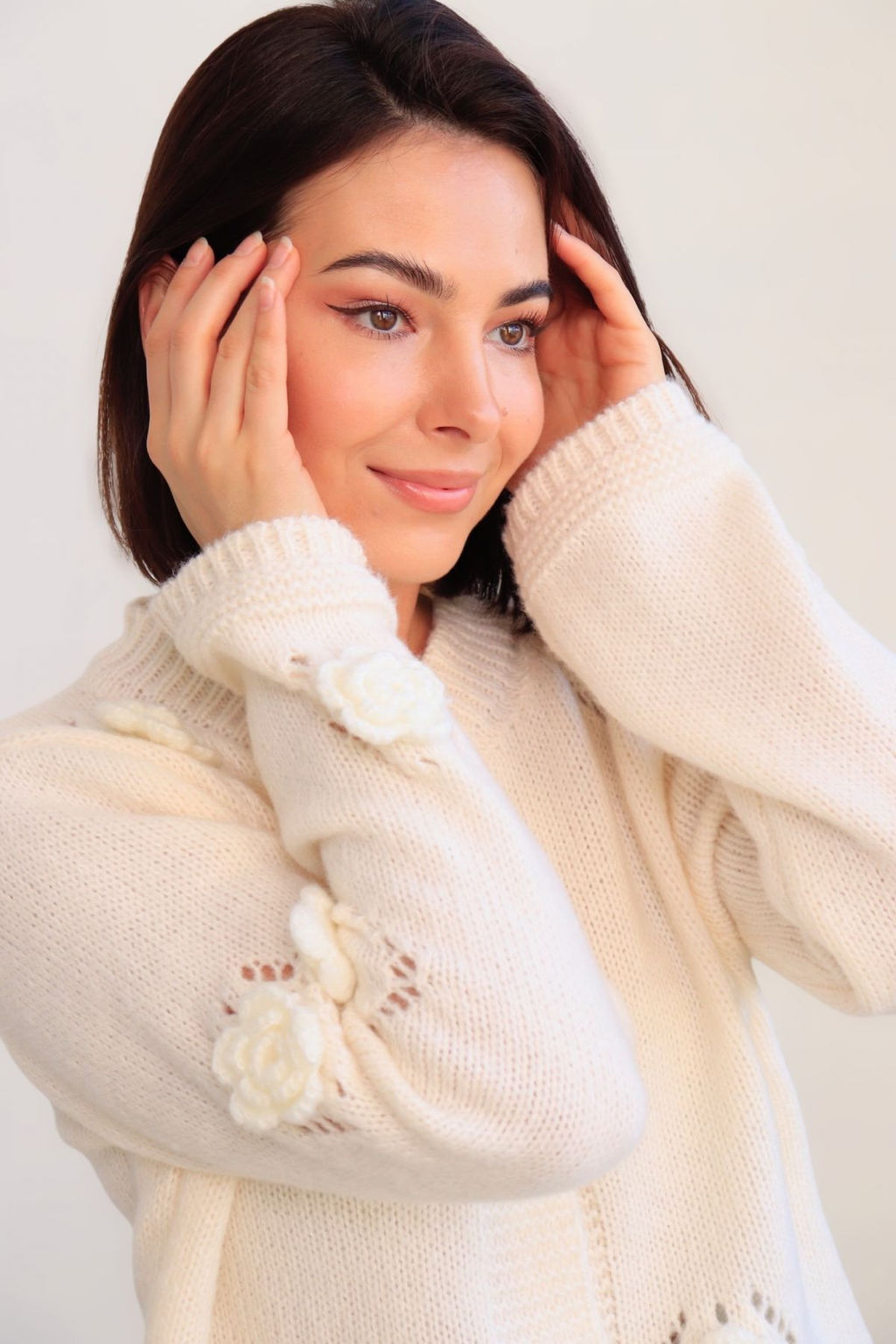 Martichelli Кардиган айвори с вязаными розами  фото 7